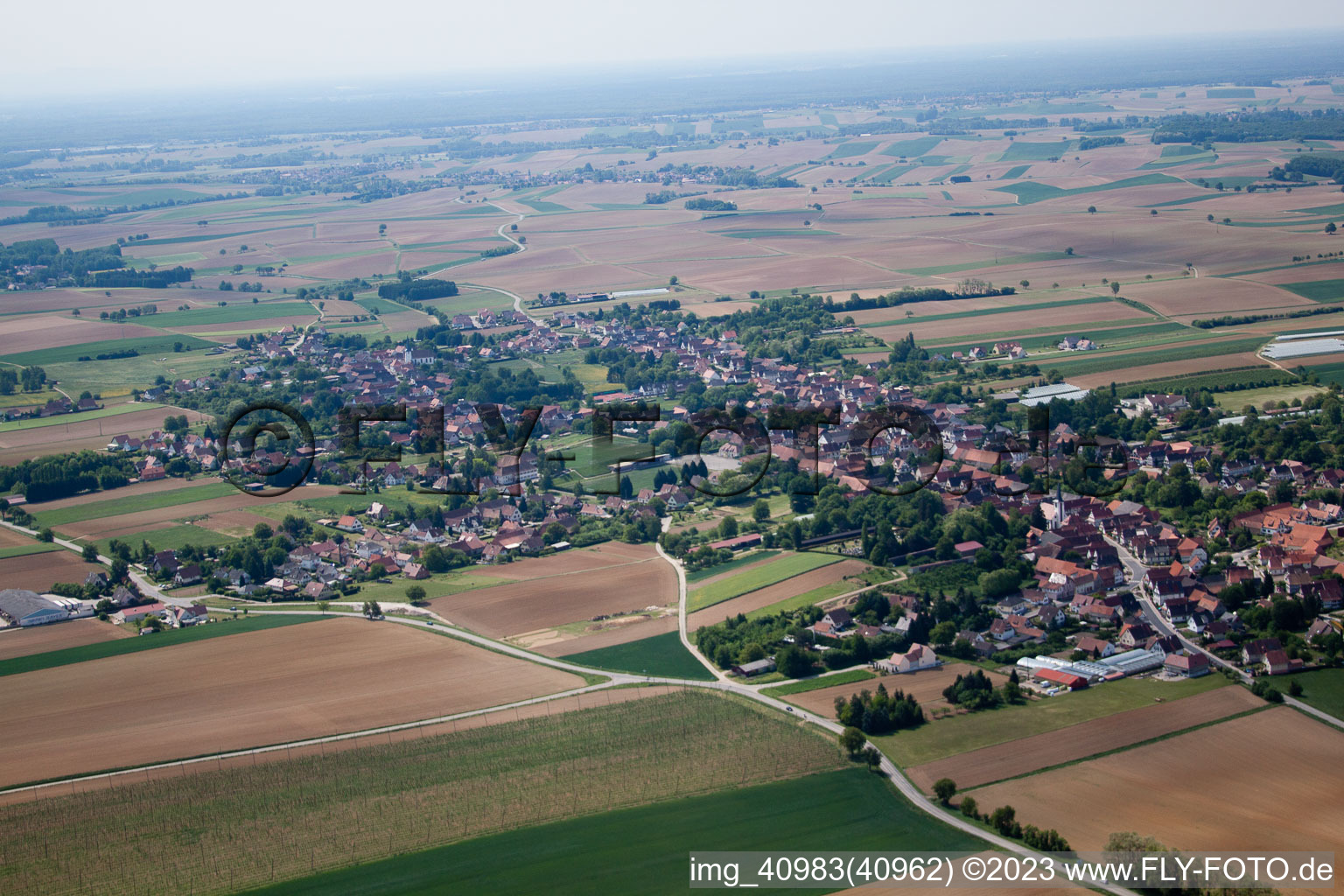 Drohnenaufname von Seebach im Bundesland Bas-Rhin, Frankreich