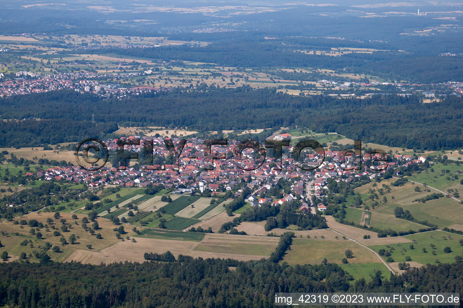 Drohnenaufname von Pfaffenrot im Bundesland Baden-Württemberg, Deutschland