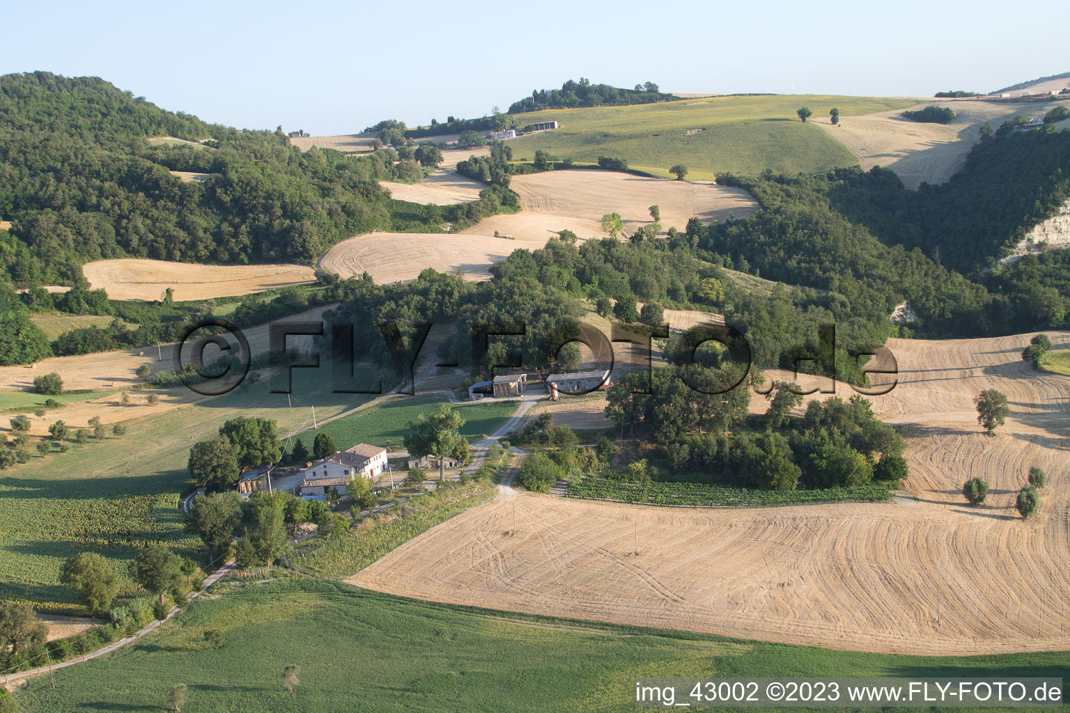 Luftbild von San Martino dei Muri im Bundesland The Marches, Italien