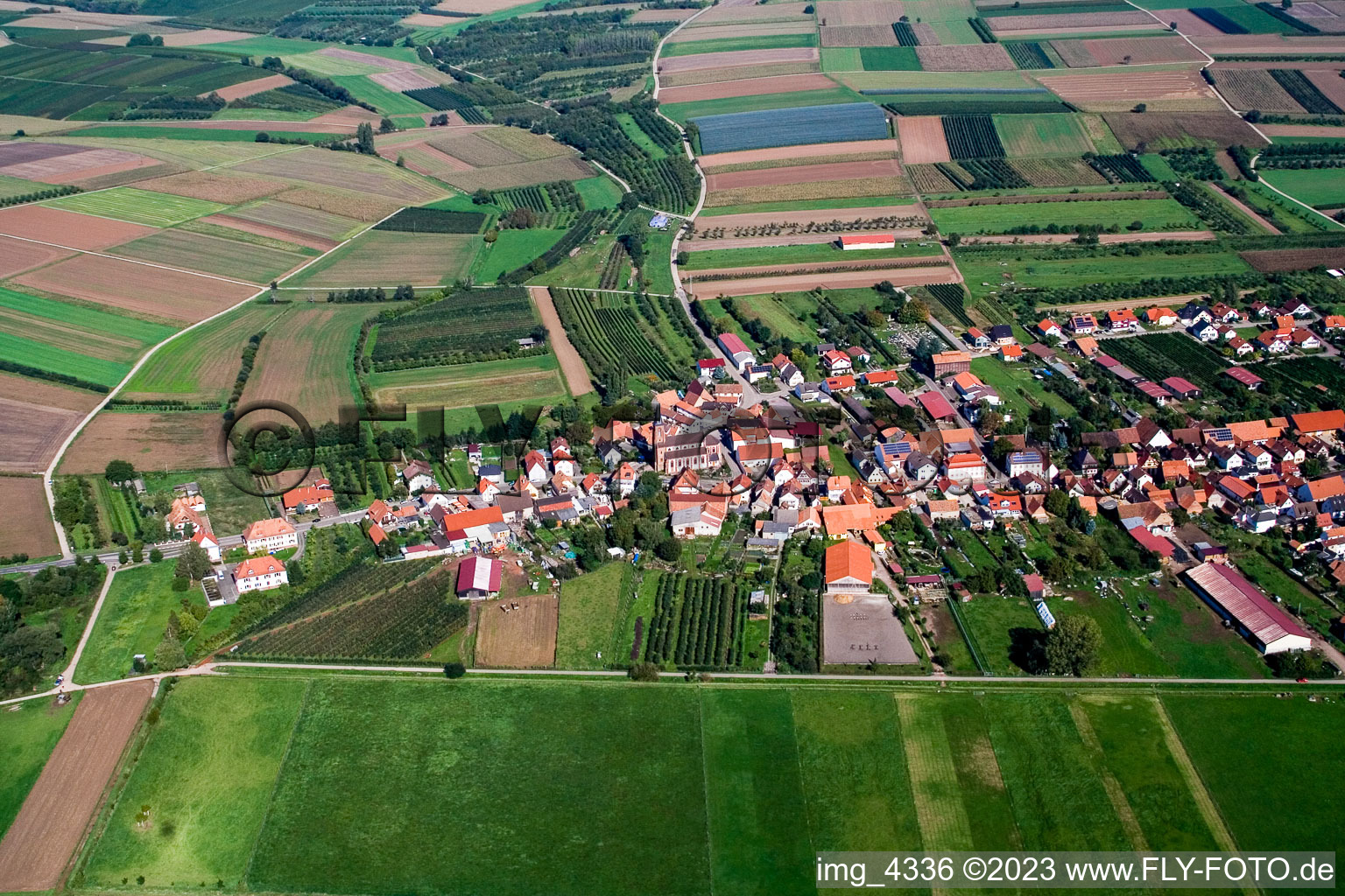 Luftaufnahme von Schweighofen im Bundesland Rheinland-Pfalz, Deutschland