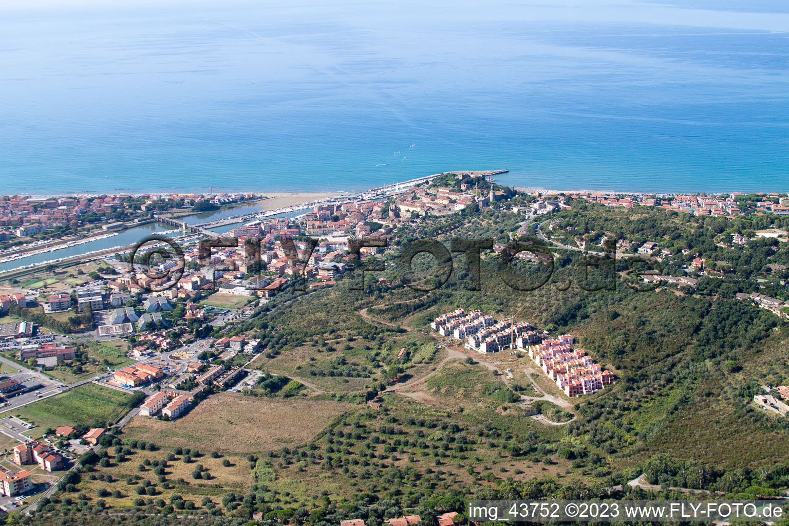 Luftaufnahme von Castiglione della Pescaia im Bundesland Toscana, Italien