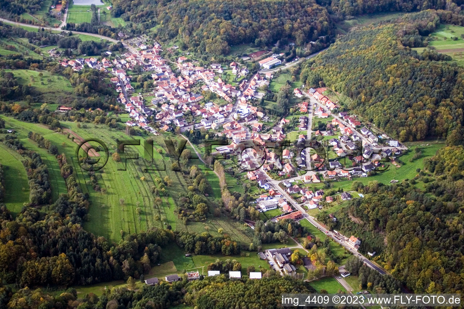 Luftbild von Silz von Osten im Bundesland Rheinland-Pfalz, Deutschland
