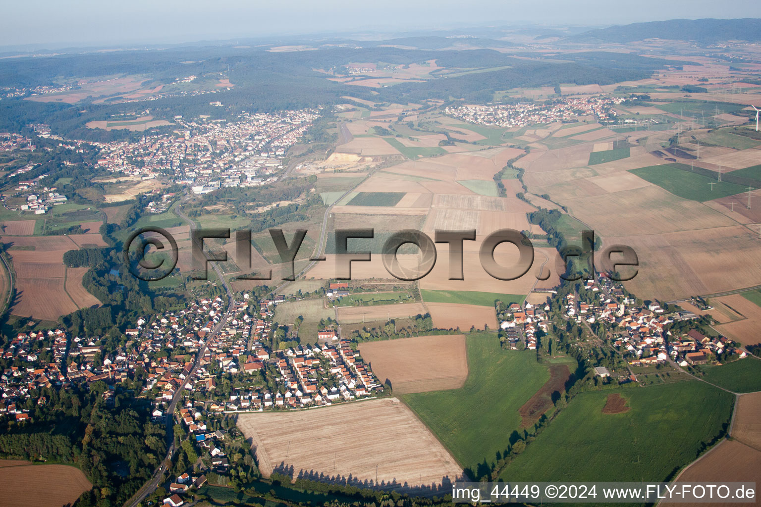 Luftaufnahme von Ebertsheim im Bundesland Rheinland-Pfalz, Deutschland