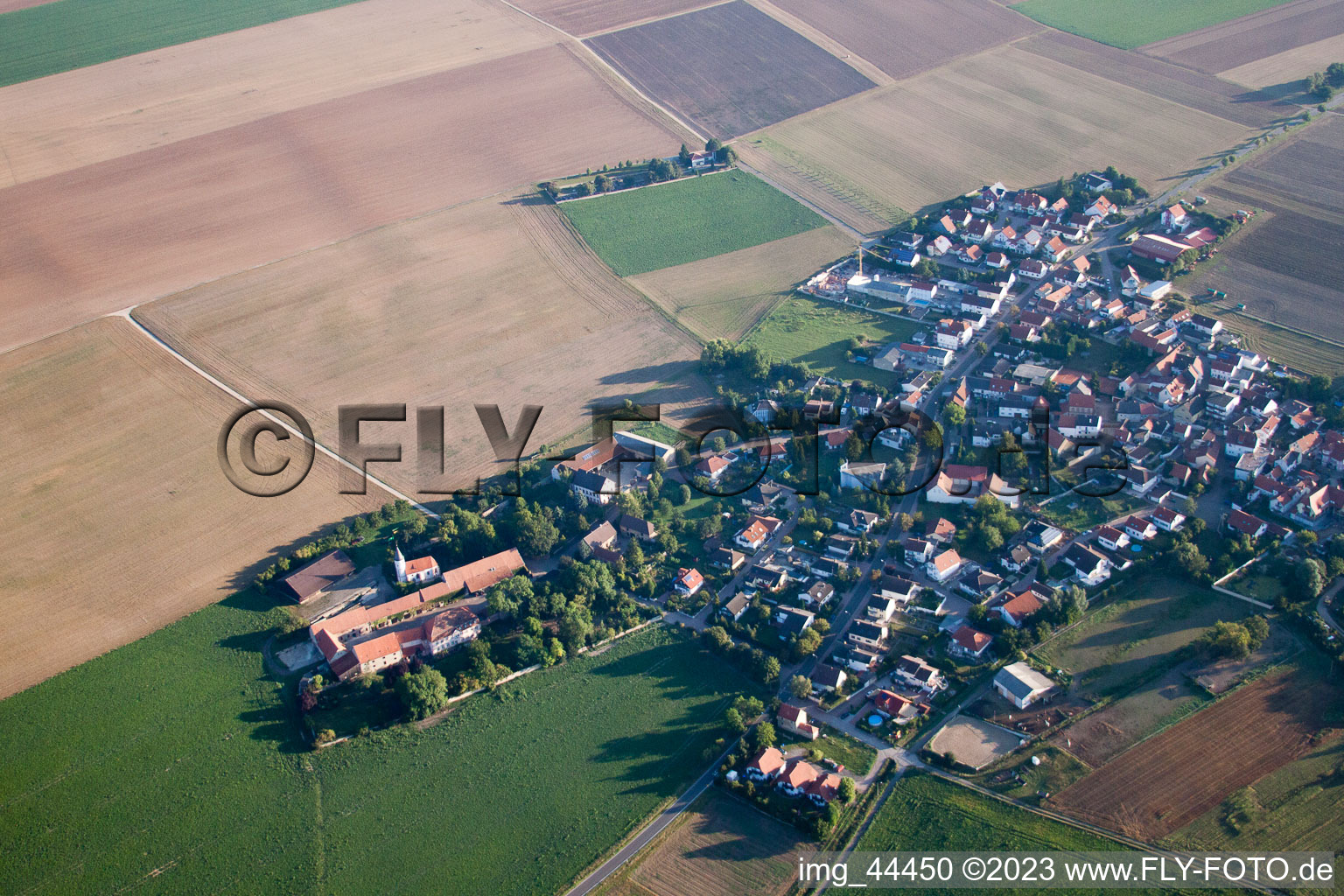 Quirnheim im Bundesland Rheinland-Pfalz, Deutschland aus der Luft