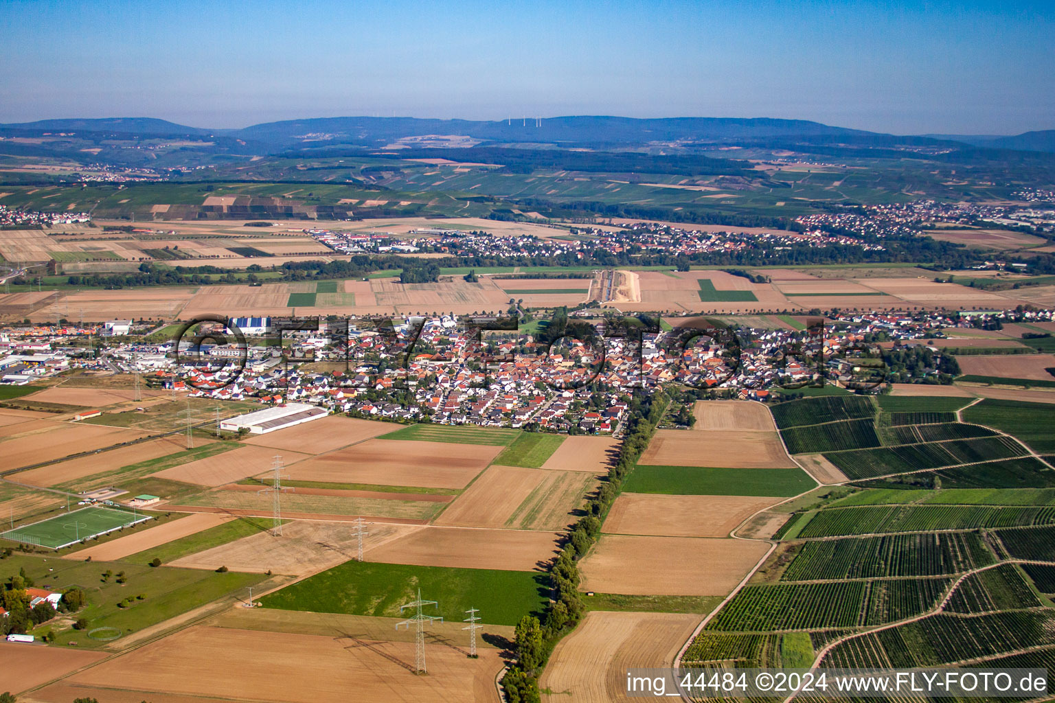 Von Süden im Ortsteil Planig in Bad Kreuznach im Bundesland Rheinland-Pfalz, Deutschland