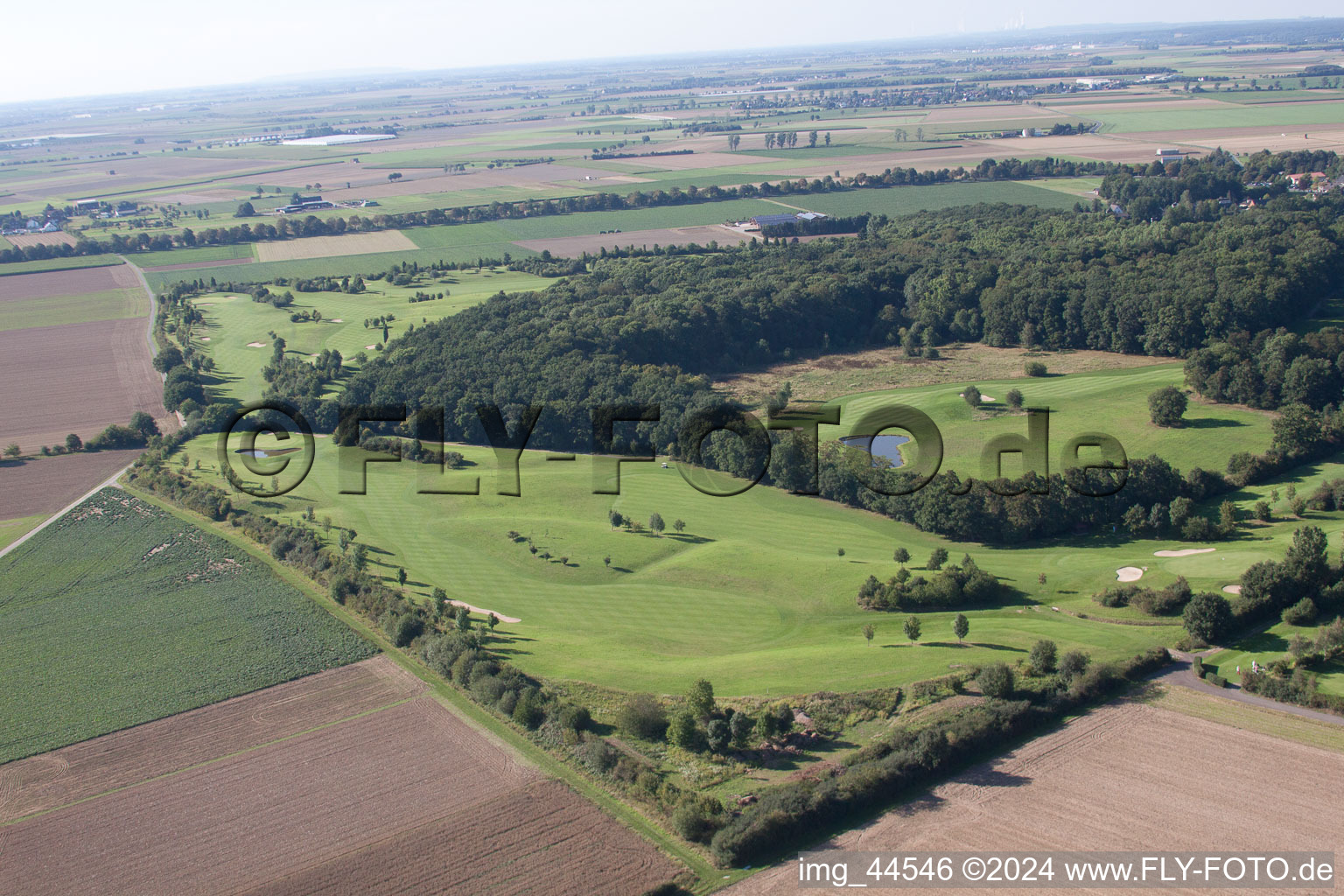 Luftbild von Miel, Golfplatz am Wald am Schloß Miel im Bundesland Nordrhein-Westfalen, Deutschland
