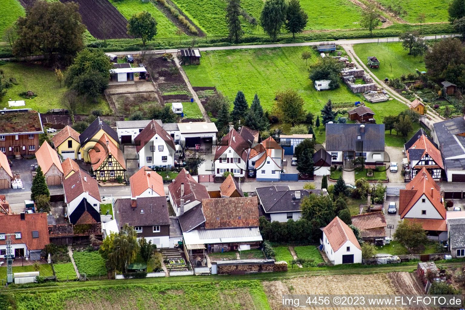 Drohnenaufname von Freckenfeld, Gänsried im Bundesland Rheinland-Pfalz, Deutschland