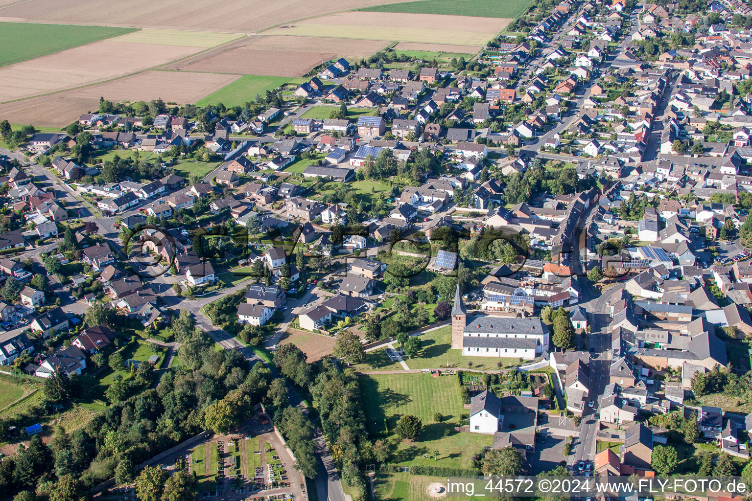Dorf - Ansicht im Ortsteil Lommersum in Weilerswist im Bundesland Nordrhein-Westfalen, Deutschland