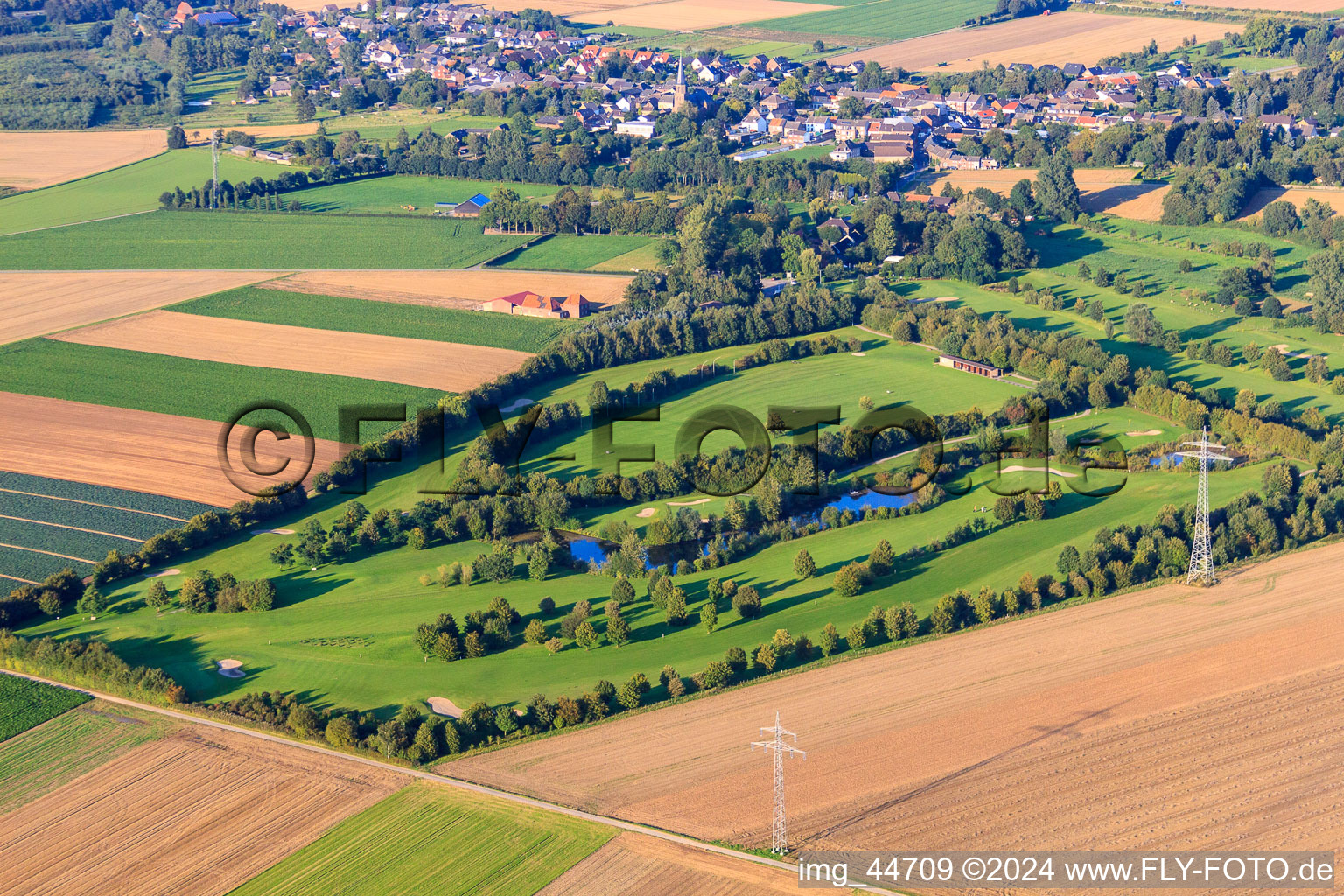 Luftbild von Mönchengladbach, Golfclub Mönchengladbach-Wanlo e.V im Bundesland Nordrhein-Westfalen, Deutschland