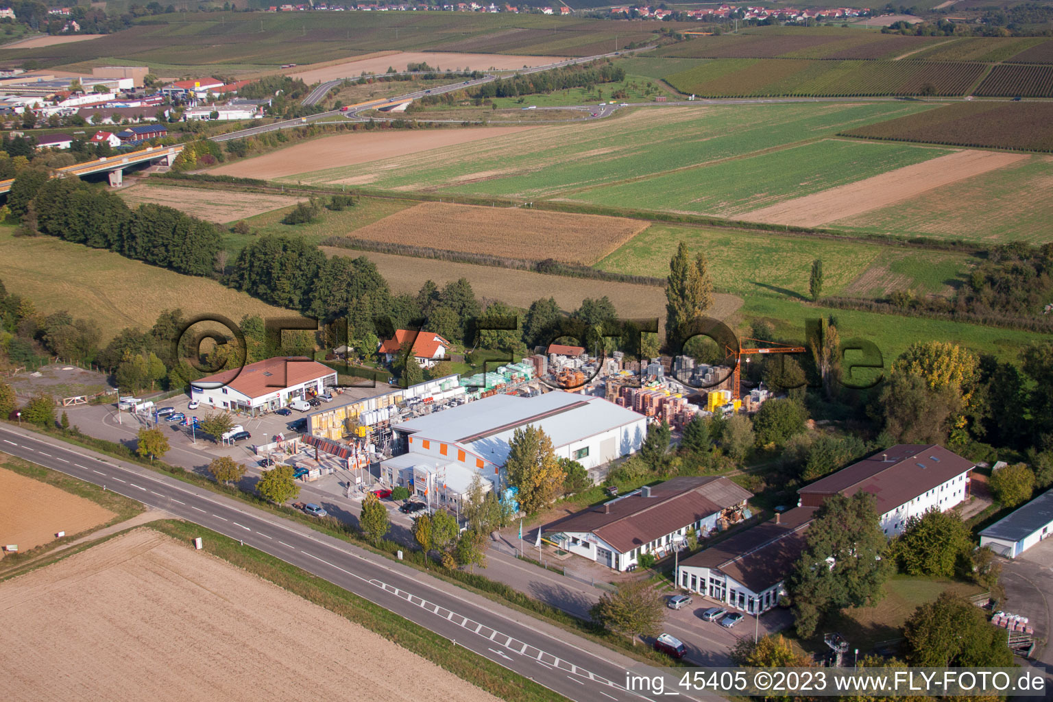 Union Bauzentrum Hornbach im Ortsteil Kapellen in Kapellen-Drusweiler im Bundesland Rheinland-Pfalz, Deutschland
