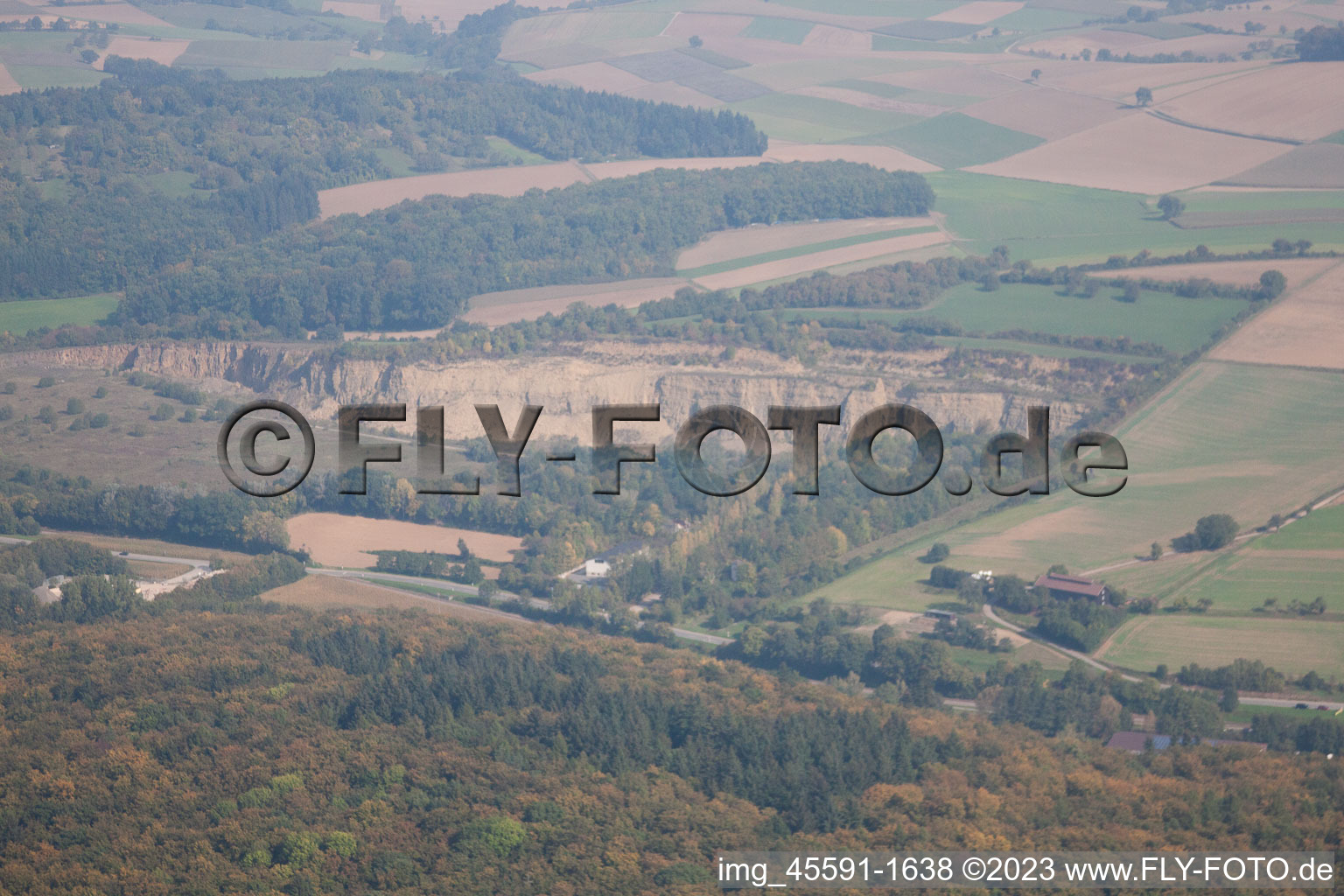 Luftbild von Neckarbischofsheim im Bundesland Baden-Württemberg, Deutschland