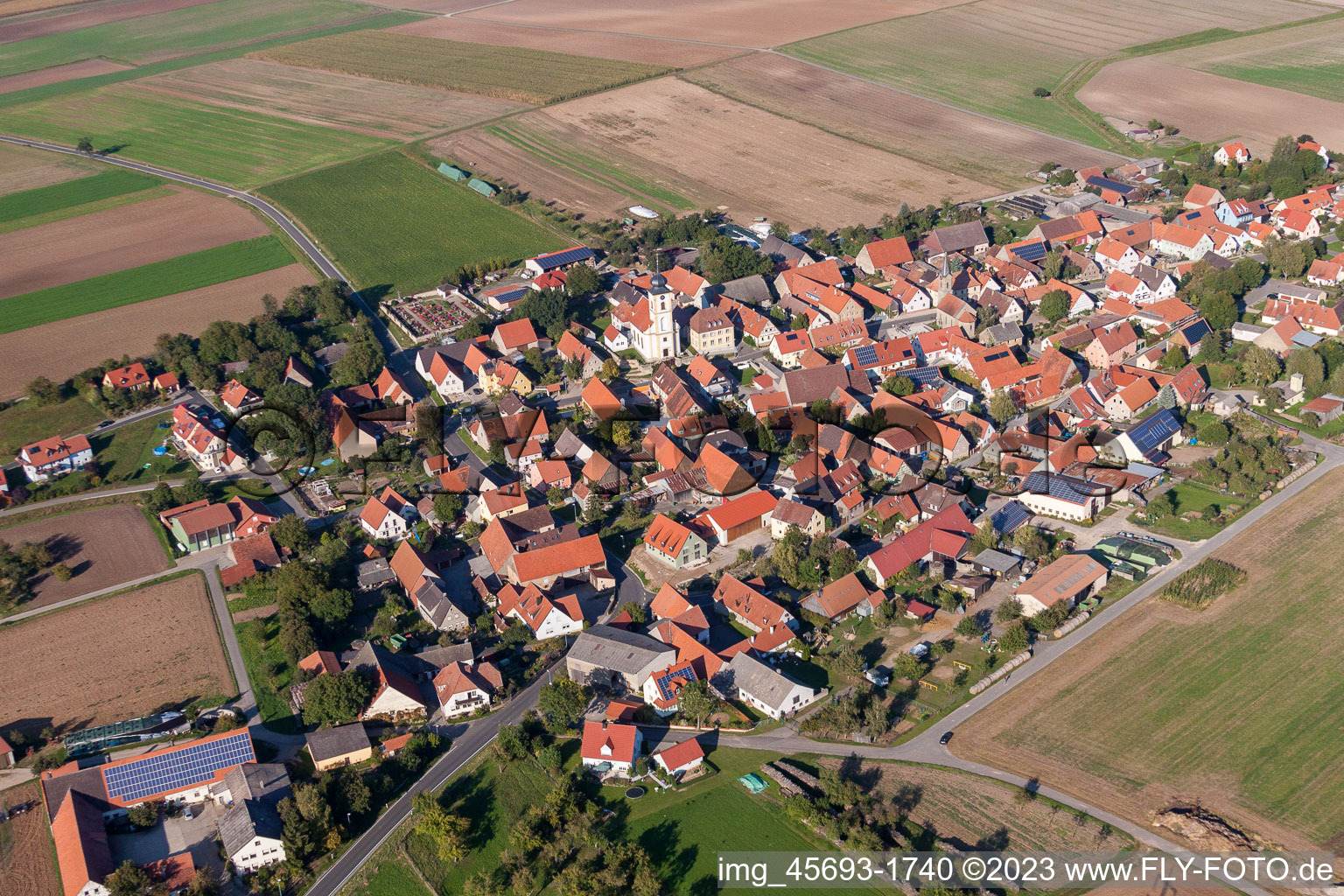 Luftbild von Dornheim im Bundesland Bayern, Deutschland
