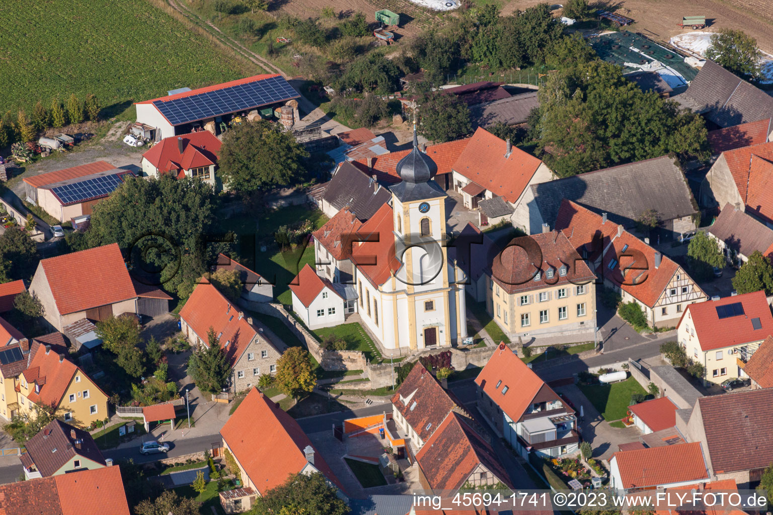 Luftaufnahme von Dornheim im Bundesland Bayern, Deutschland