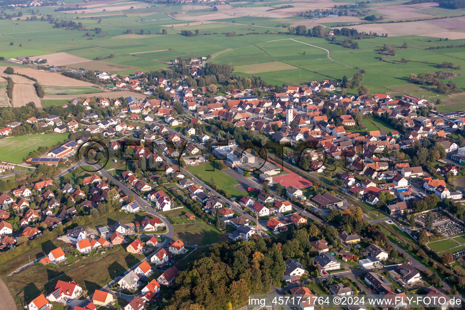 Luftbild von Mühlhausen im Bundesland Bayern, Deutschland