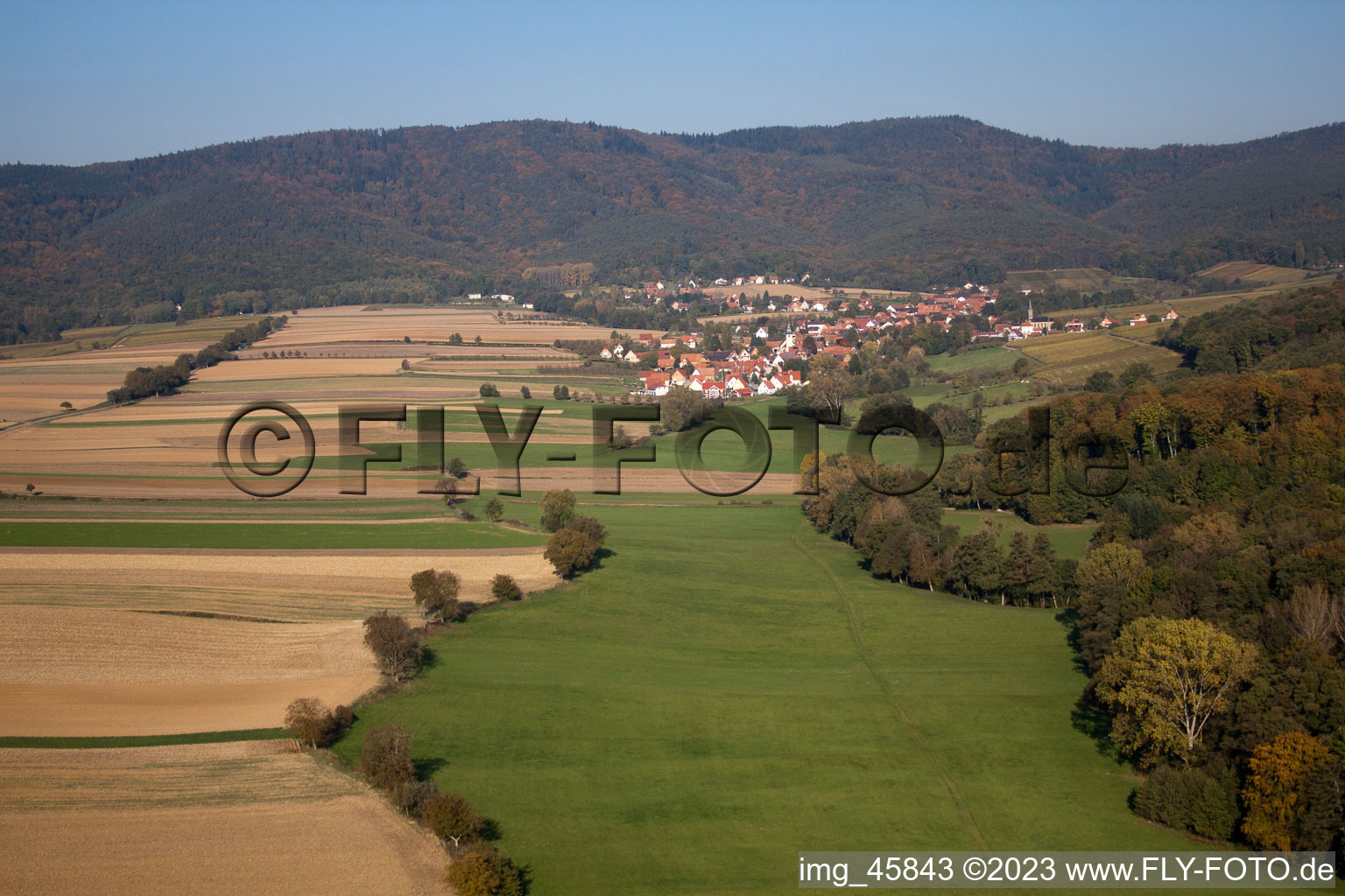 Bremmelbach im Bundesland Bas-Rhin, Frankreich von oben gesehen