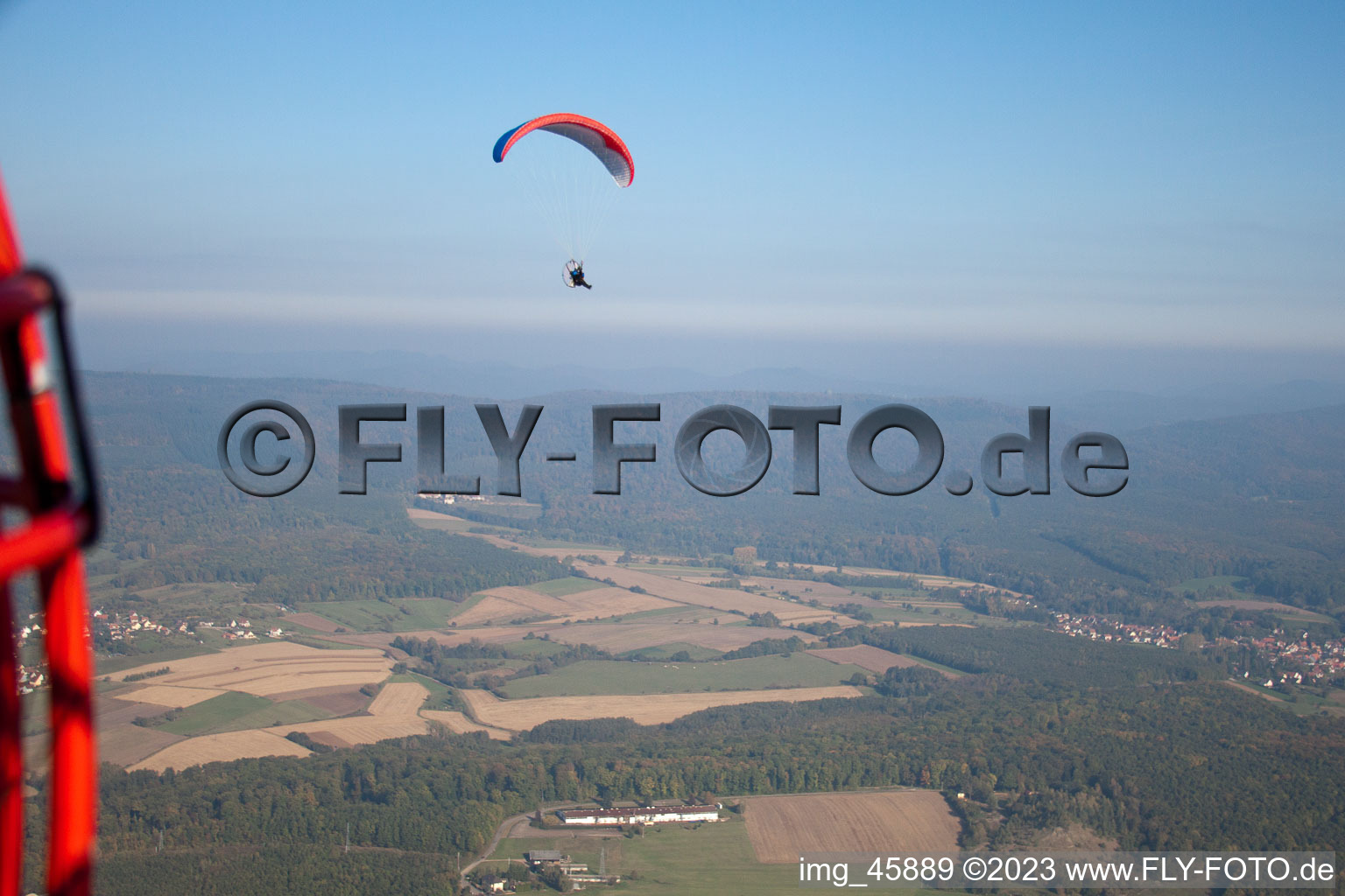 Merkwiller-Pechelbronn im Bundesland Bas-Rhin, Frankreich aus der Luft betrachtet