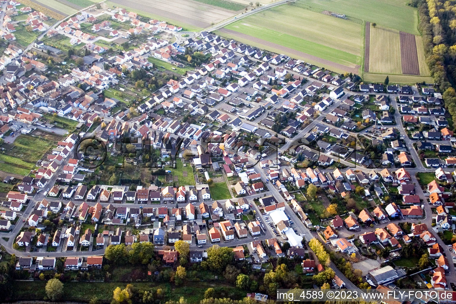 Luftbild von Hördt von Osten im Bundesland Rheinland-Pfalz, Deutschland