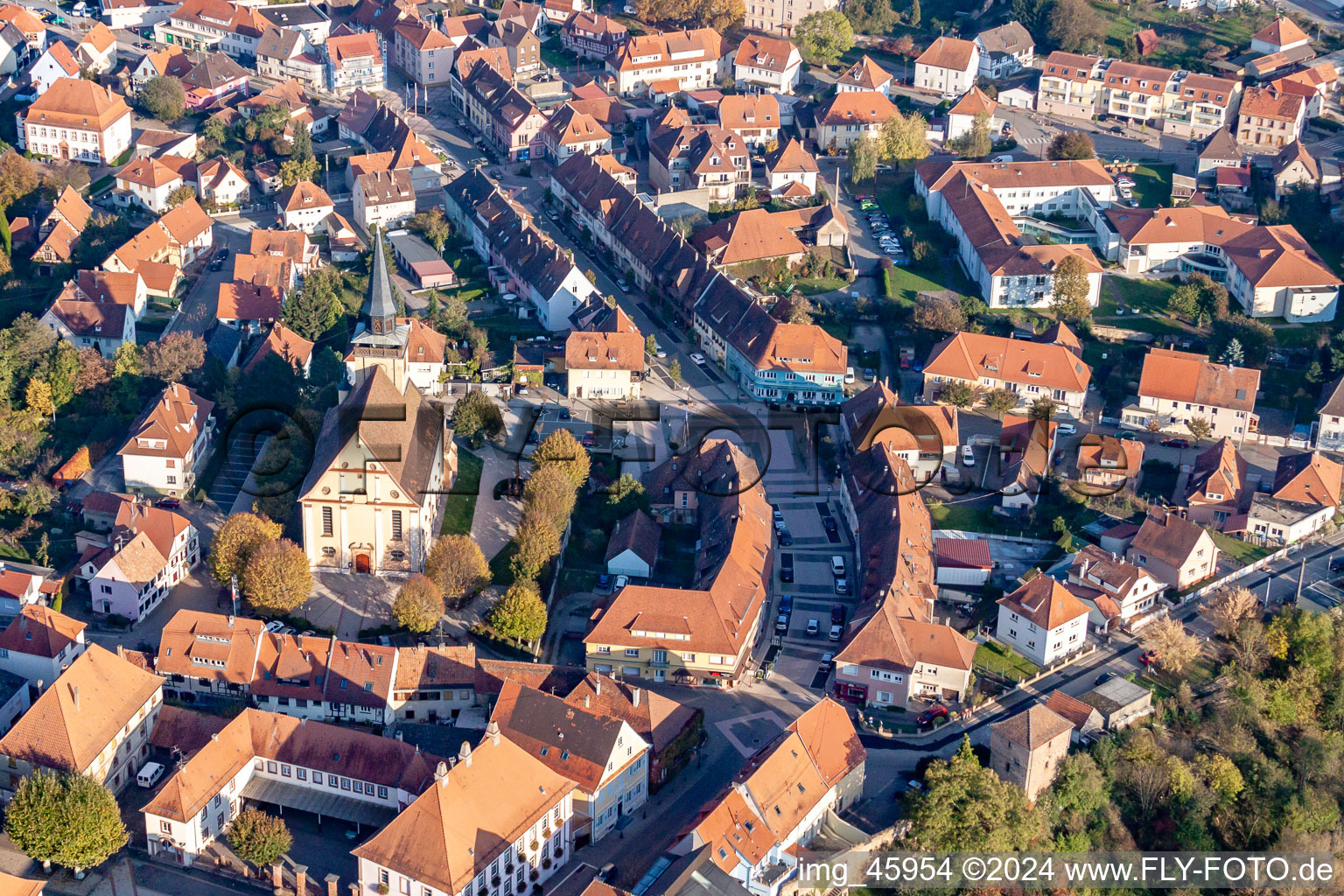 Ortsteil Neulauterburg in Lauterbourg im Bundesland Bas-Rhin, Frankreich aus der Luft