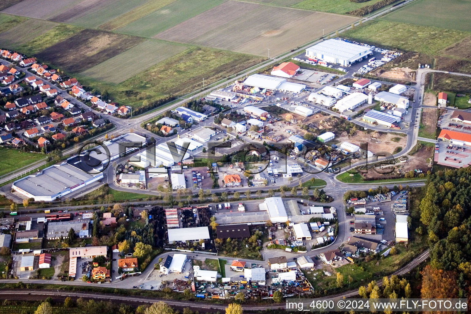 Gewerbegebiet und Firmenansiedlung Ost in Bellheim im Bundesland Rheinland-Pfalz, Deutschland
