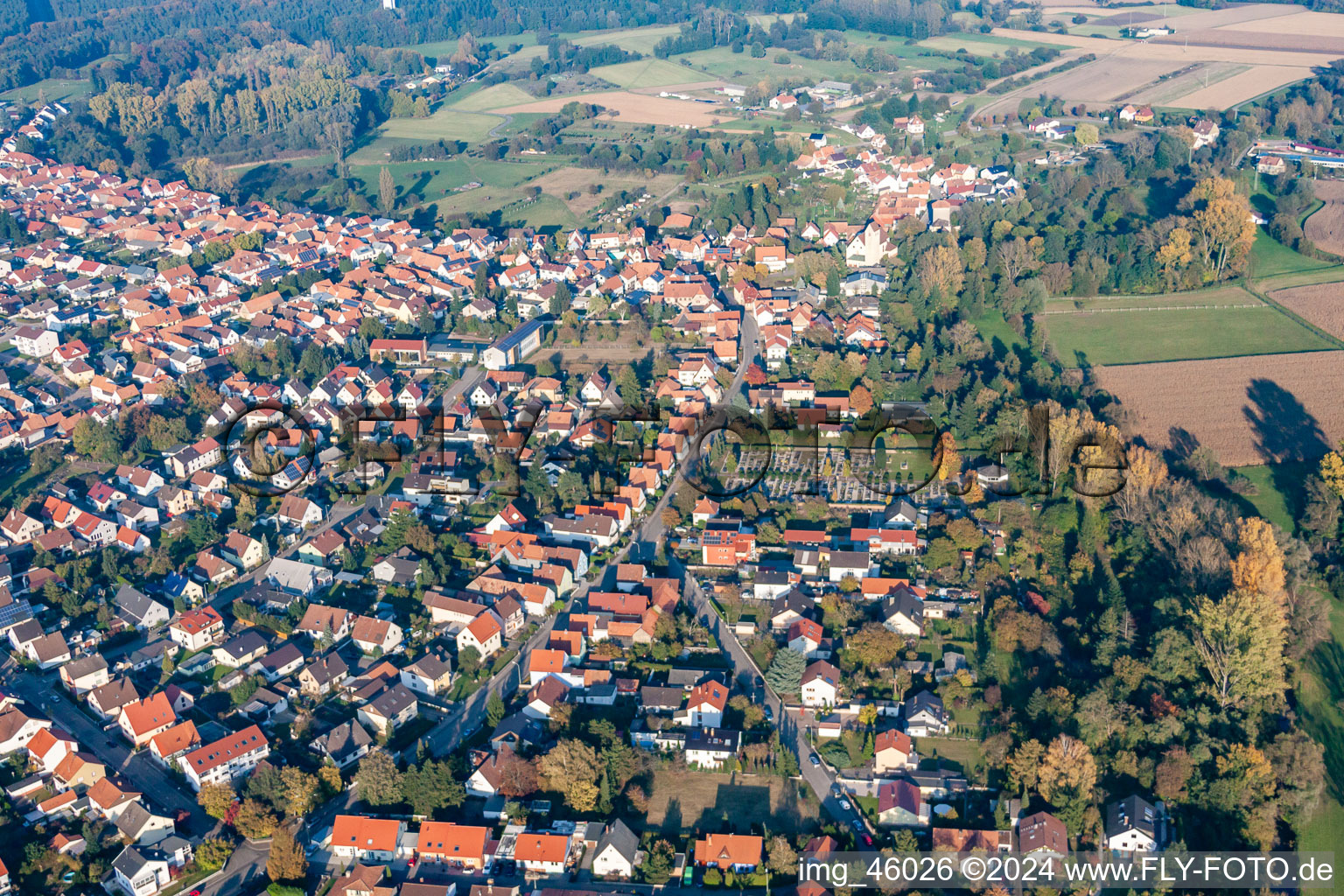 Friedhof im Ortsteil Neulauterburg in Lauterbourg im Bundesland Bas-Rhin, Frankreich