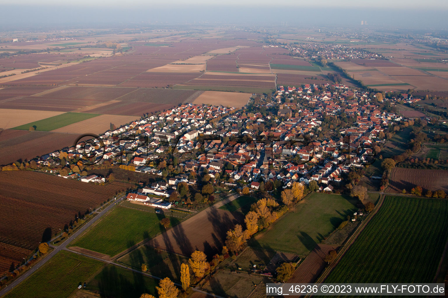 Luftbild von Knöringen im Bundesland Rheinland-Pfalz, Deutschland