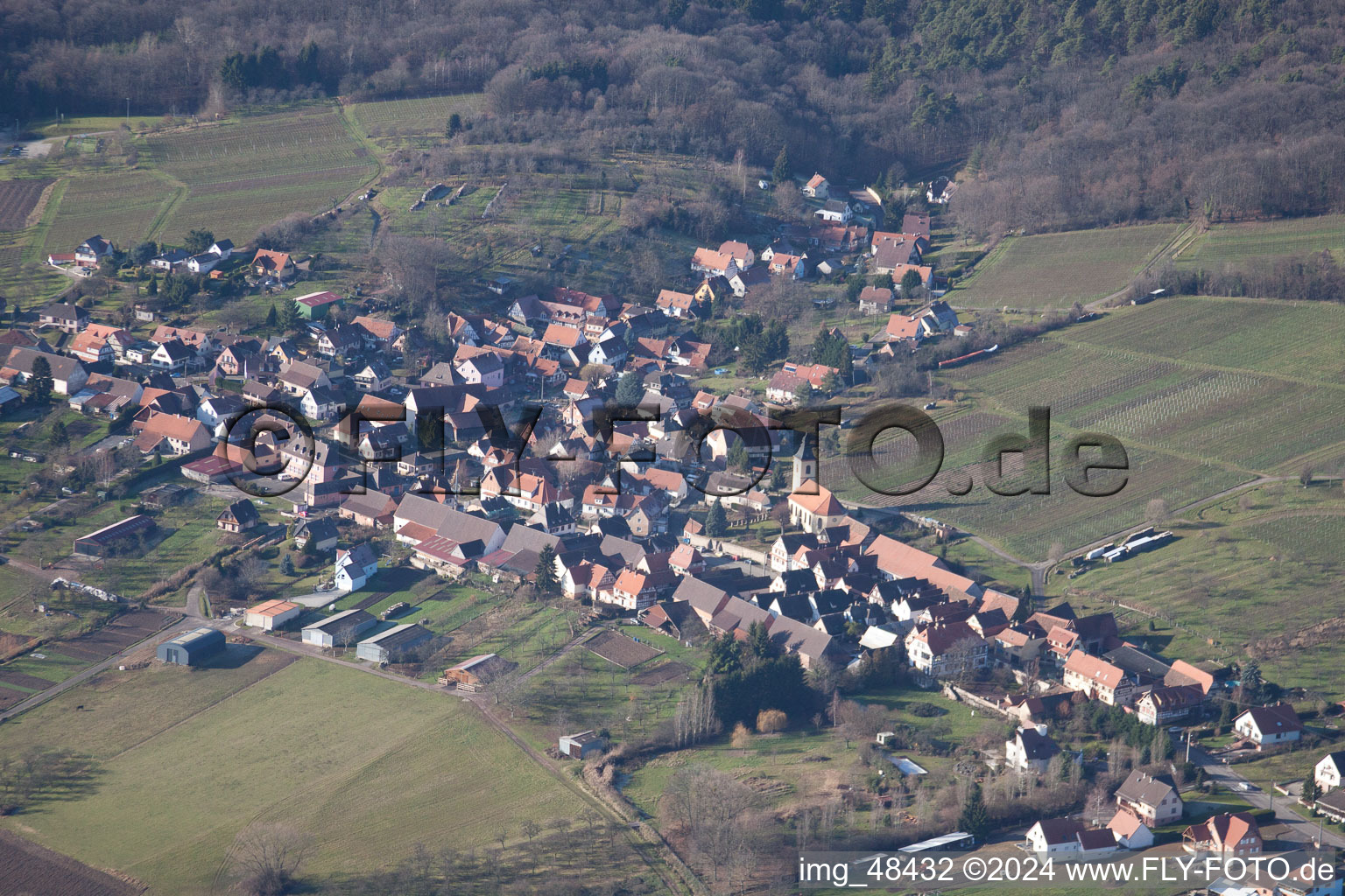 Luftaufnahme von Rott im Bundesland Bas-Rhin, Frankreich