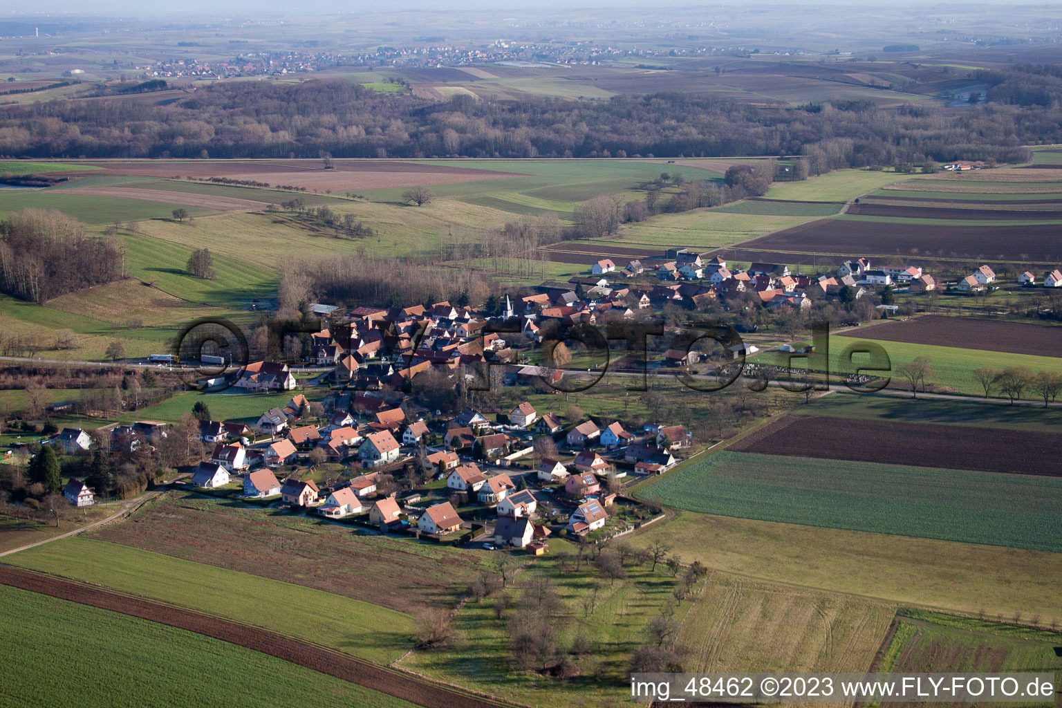 Drohnenaufname von Ingolsheim im Bundesland Bas-Rhin, Frankreich