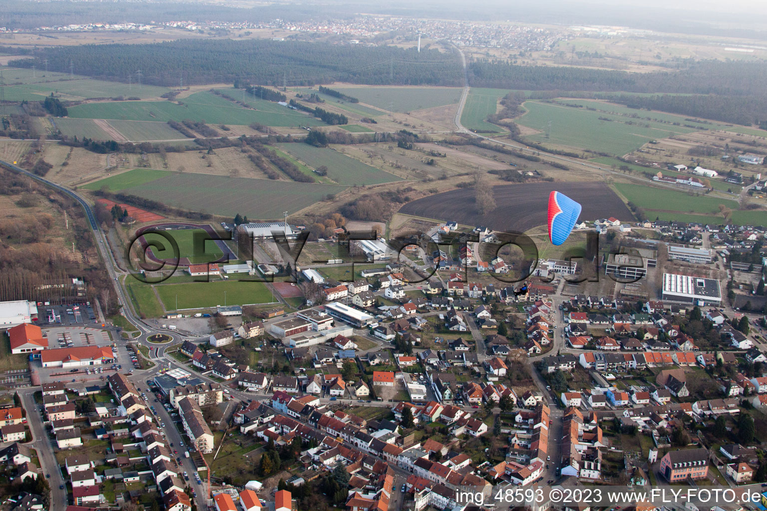 Philippsburg im Bundesland Baden-Württemberg, Deutschland von einer Drohne aus