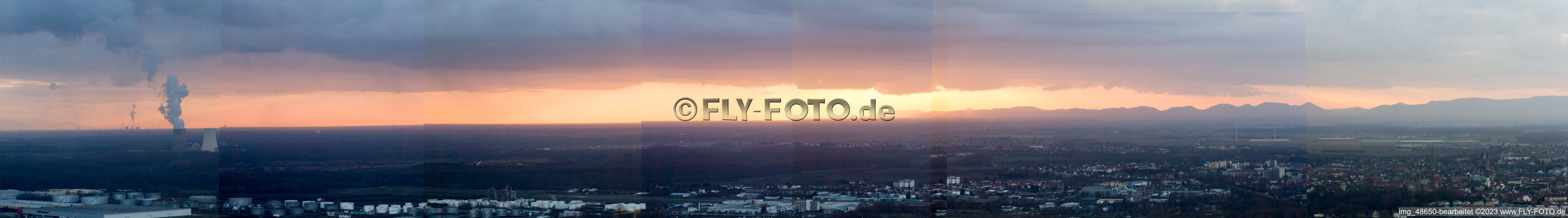 Luftbild von Panorama der Rheinschleife von Nordosten in Speyer im Bundesland Rheinland-Pfalz, Deutschland