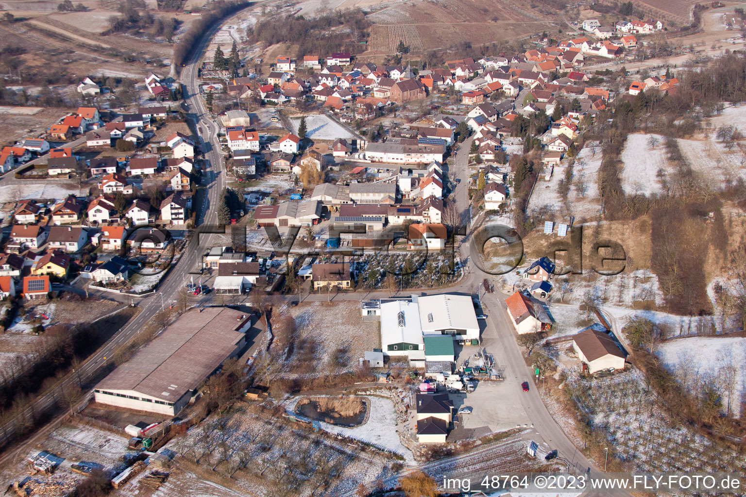 Luftbild von Neuenbürg im Bundesland Baden-Württemberg, Deutschland