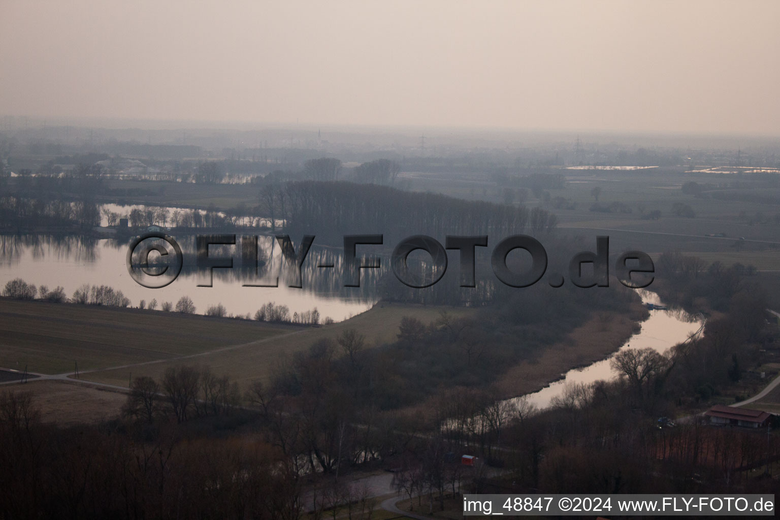 Luftbild von Neupotz im Bundesland Rheinland-Pfalz, Deutschland