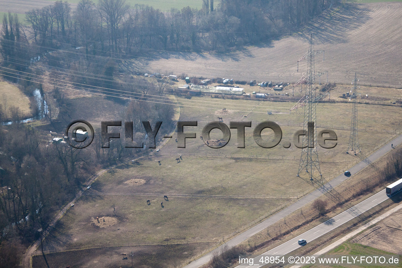 Rheinzabern, Wanzheimer Mühle im Bundesland Rheinland-Pfalz, Deutschland von einer Drohne aus