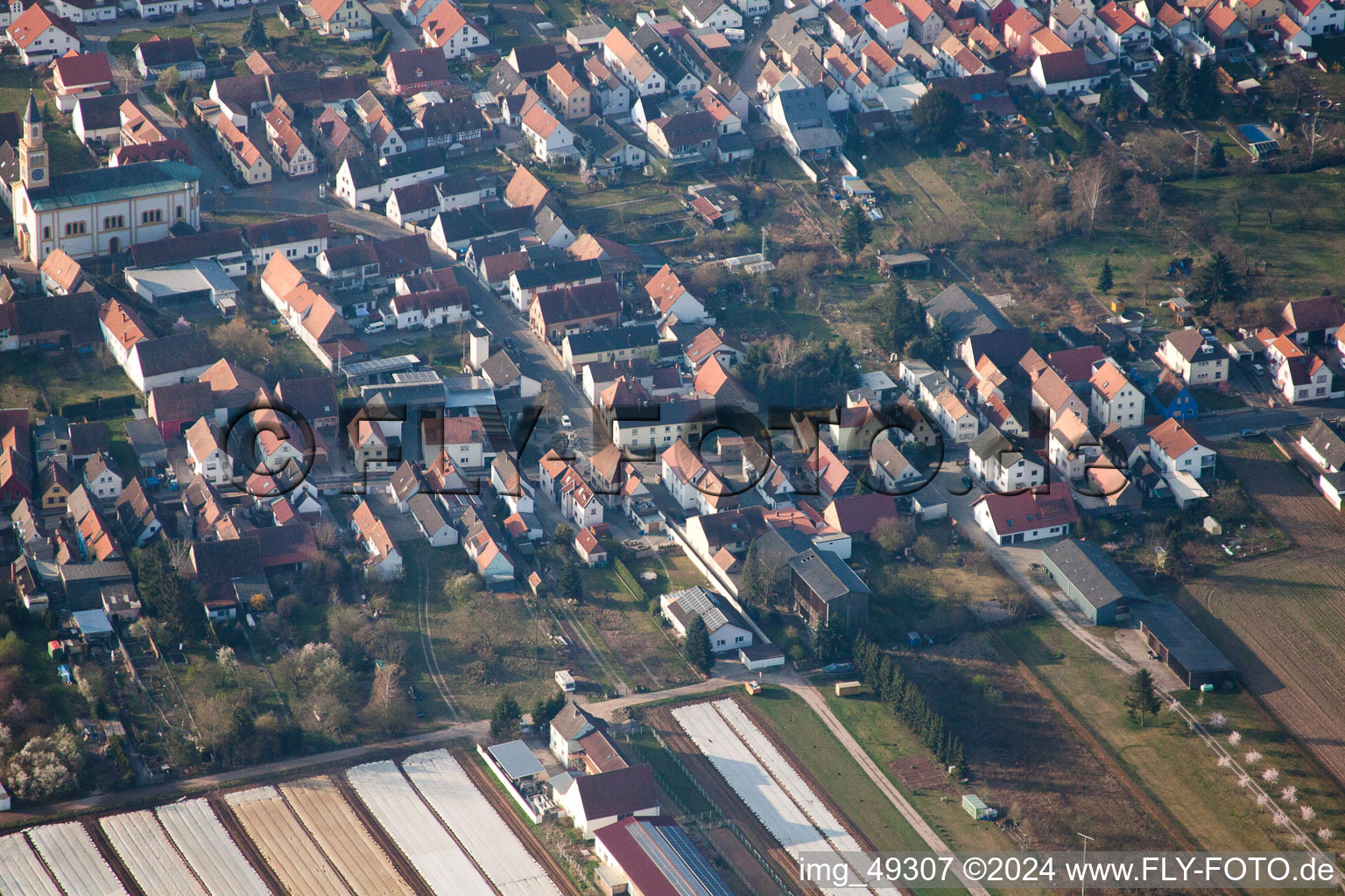 Lingenfeld im Bundesland Rheinland-Pfalz, Deutschland vom Flugzeug aus