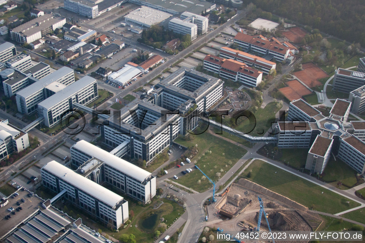 Walldorf, Industriegebiet, SAP AG im Bundesland Baden-Württemberg, Deutschland von oben