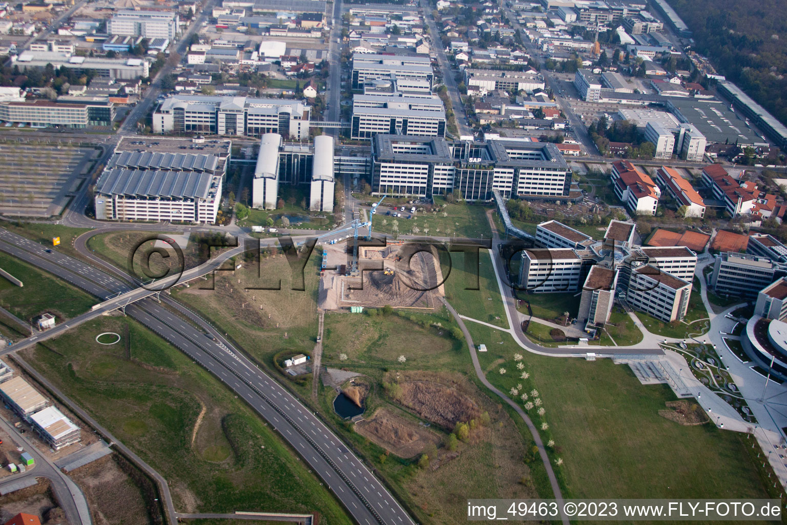 Walldorf, Industriegebiet, SAP AG im Bundesland Baden-Württemberg, Deutschland von oben gesehen