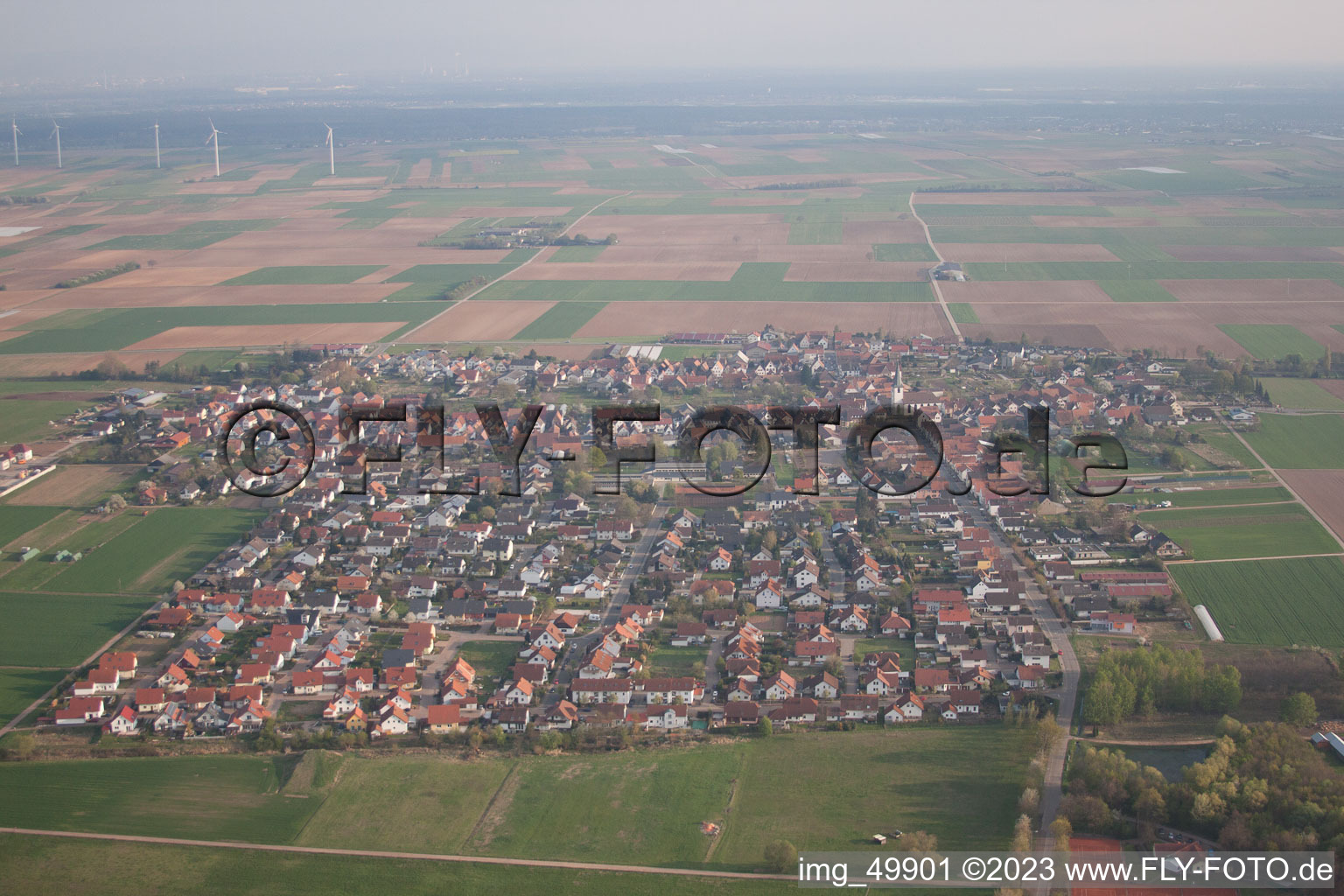 Ottersheim bei Landau im Bundesland Rheinland-Pfalz, Deutschland aus der Luft betrachtet