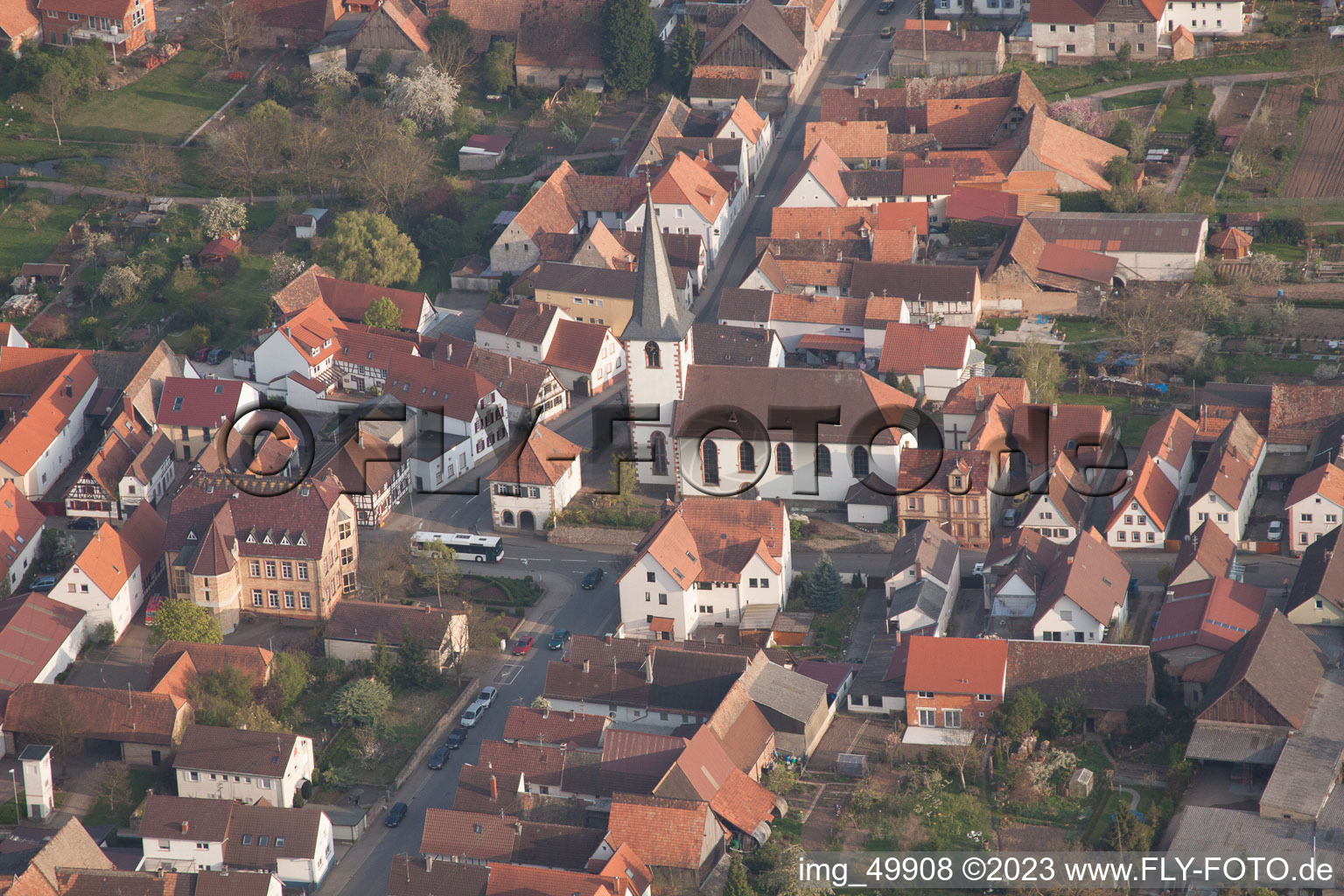 Luftaufnahme von Ottersheim bei Landau im Bundesland Rheinland-Pfalz, Deutschland