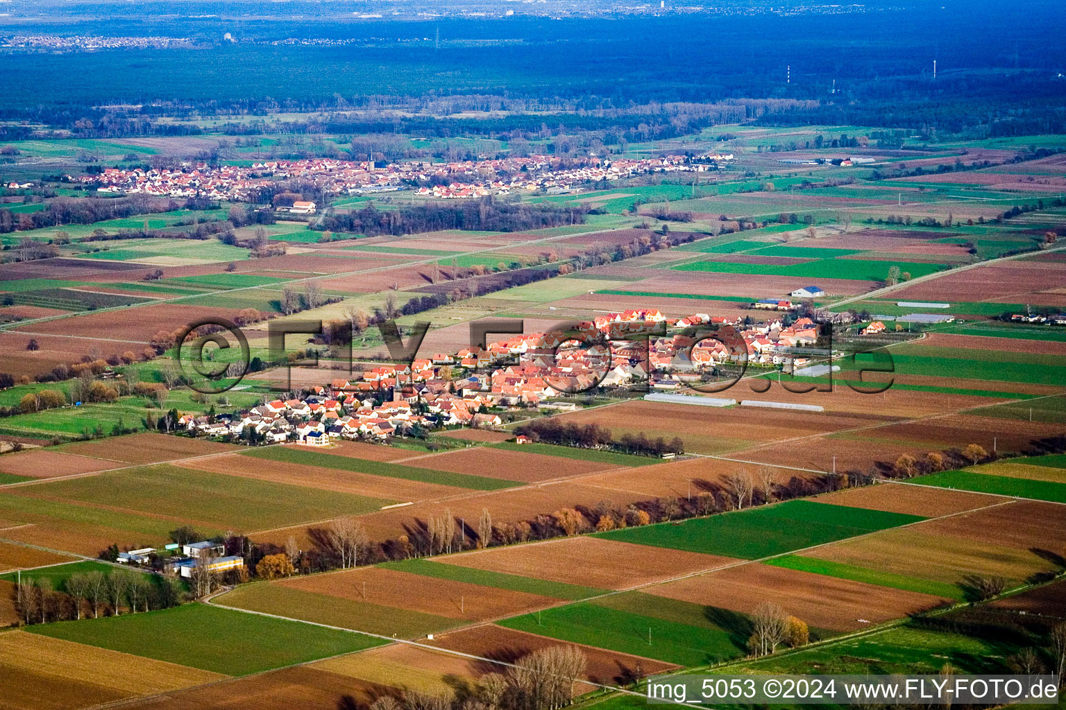 Dorf - Ansicht in Hochstadt (Pfalz) im Bundesland Rheinland-Pfalz, Deutschland