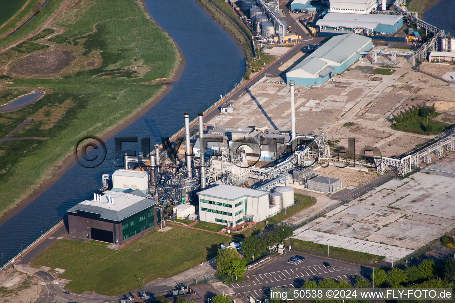Gebäude und Produktionshallen auf dem Werksgelände des Chemieproduzenten Pfizer Ltd in Sandwich in England, Vereinigtes Königreich, Großbritanien
