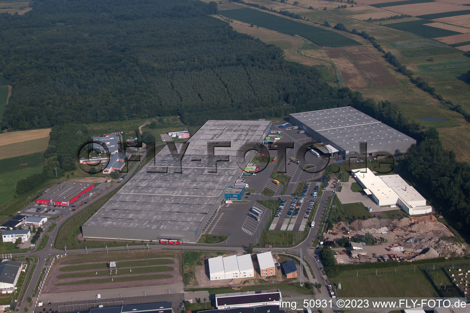 Minderslachen, Industriegebiet Horst, Zufall Logistikcenter in Kandel im Bundesland Rheinland-Pfalz, Deutschland von oben
