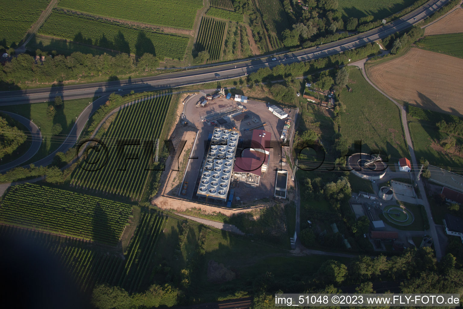 Geothermieanlage der Pfalzwerke geofuture GmbH bei Insheim an der A65 im Bundesland Rheinland-Pfalz, Deutschland von oben
