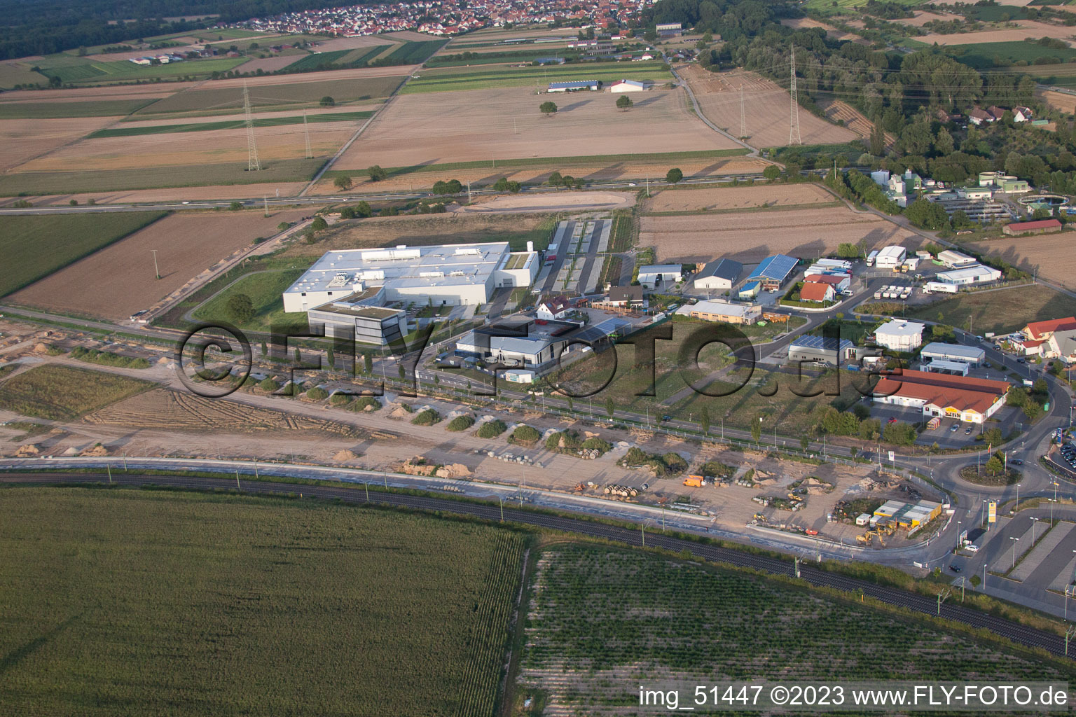 Luftbild von Rülzheim, Gewerbegebiet Nord, DBK Neubau im Bundesland Rheinland-Pfalz, Deutschland