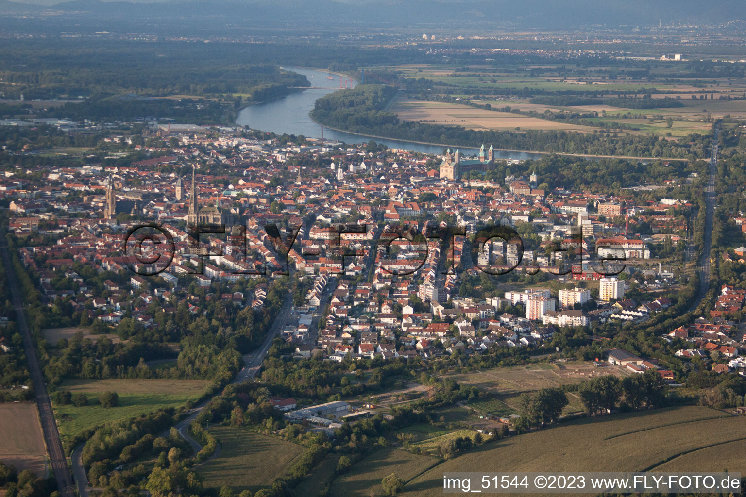 Speyer im Bundesland Rheinland-Pfalz, Deutschland von oben