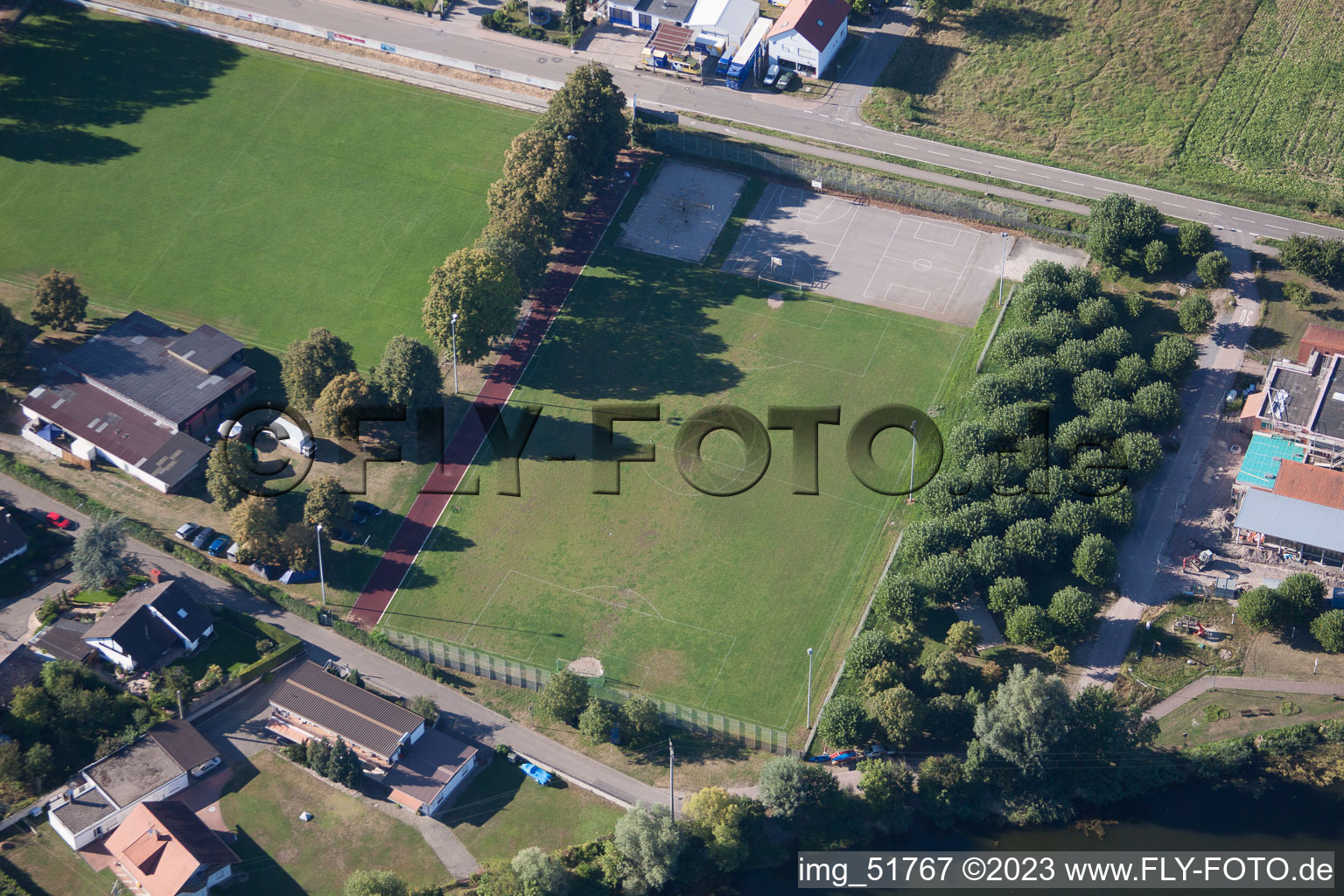 Luftbild von Leimersheim, Sportplätze im Bundesland Rheinland-Pfalz, Deutschland