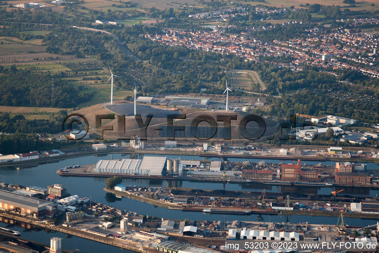 Luftbild von Karlsruhe Rheinhafen im Bundesland Baden-Württemberg, Deutschland