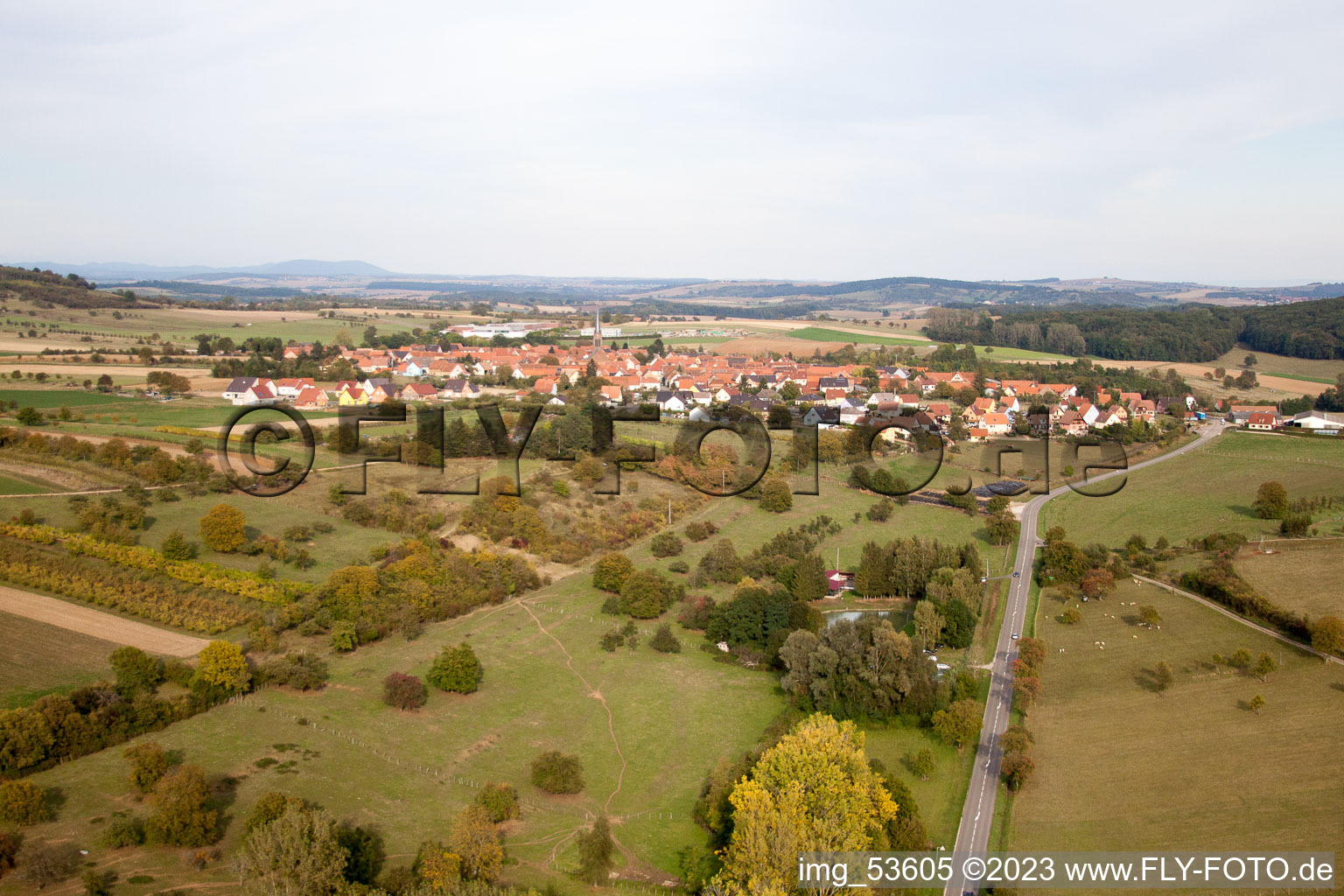 Luftaufnahme von Imbsheim im Bundesland Bas-Rhin, Frankreich