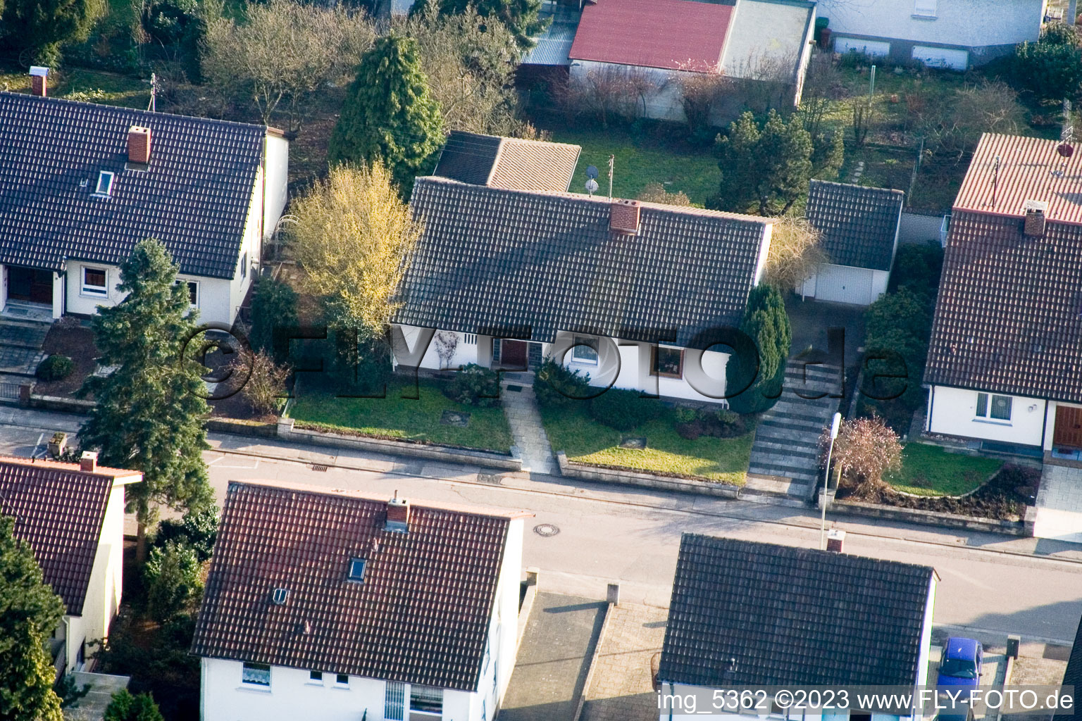 Kandel, Zeppelinstr im Bundesland Rheinland-Pfalz, Deutschland von der Drohne aus gesehen