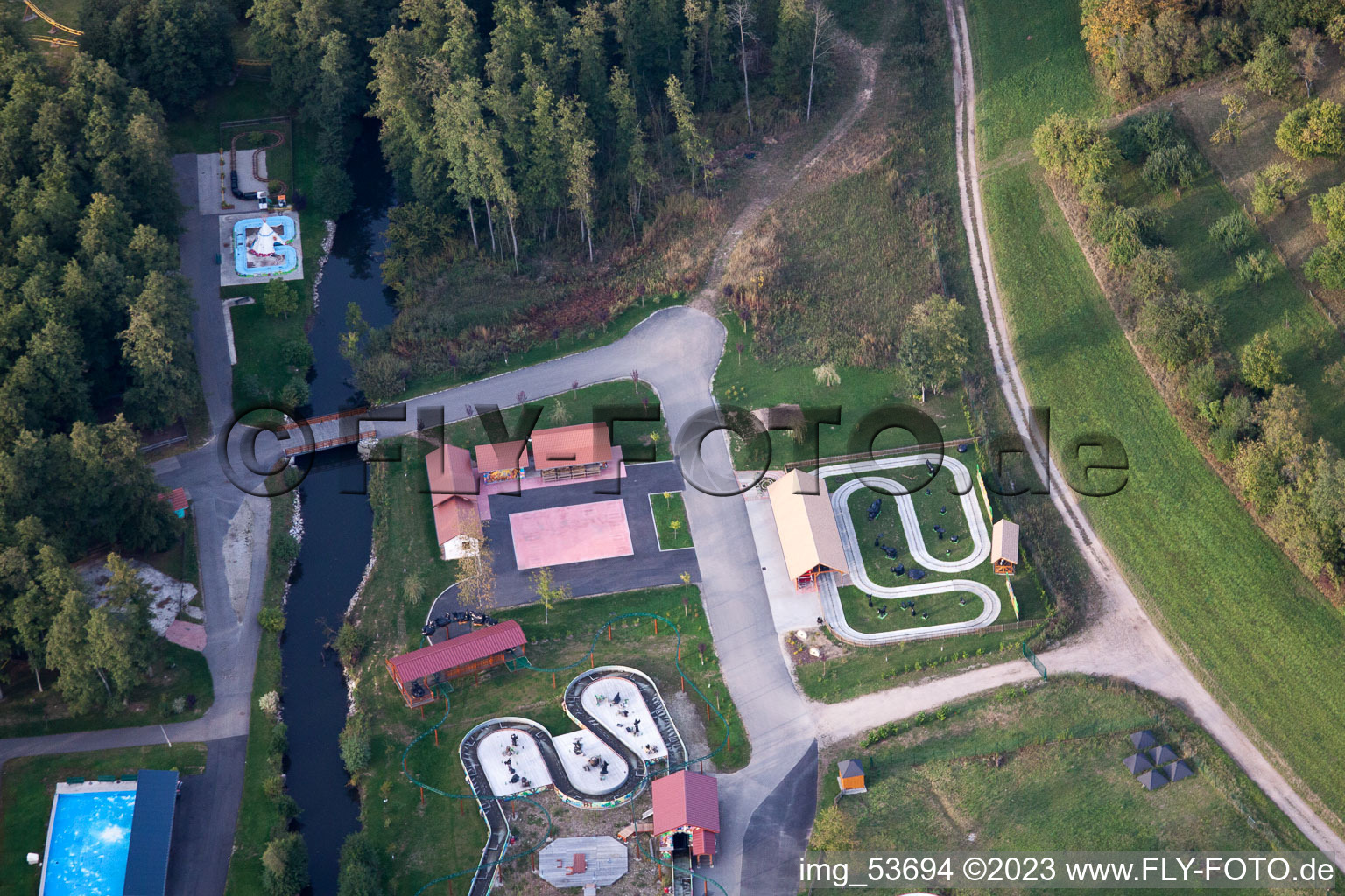 Gunstett im Bundesland Bas-Rhin, Frankreich von der Drohne aus gesehen