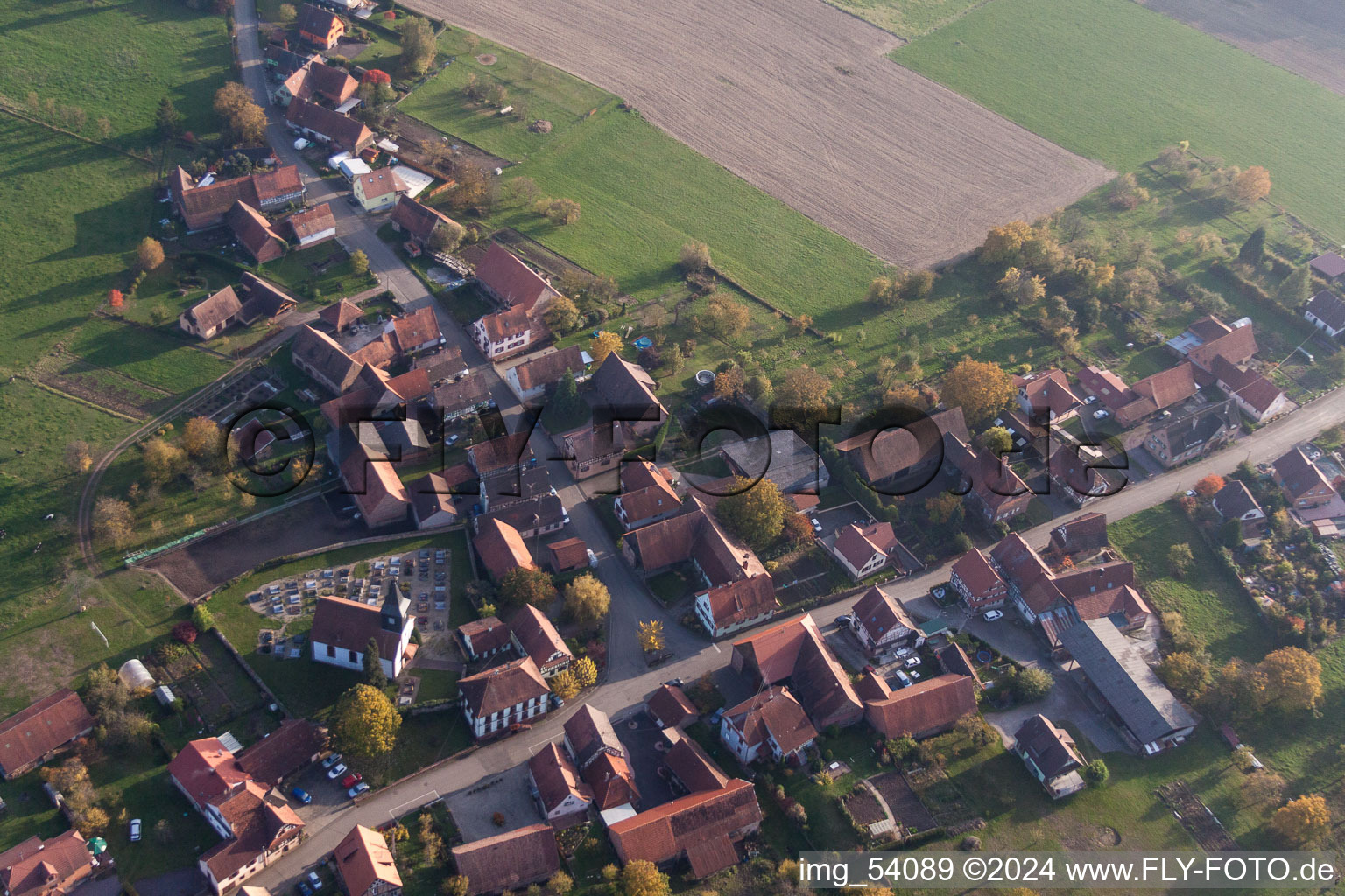 Siedlungsgebiet im Ortsteil Mattstall in Lembach in Grand Est im Bundesland Bas-Rhin, Frankreich