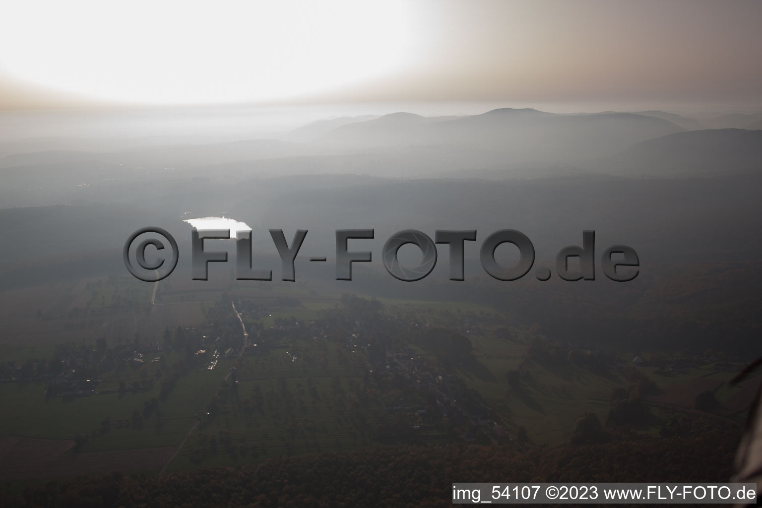 Langensoultzbach im Bundesland Bas-Rhin, Frankreich vom Flugzeug aus